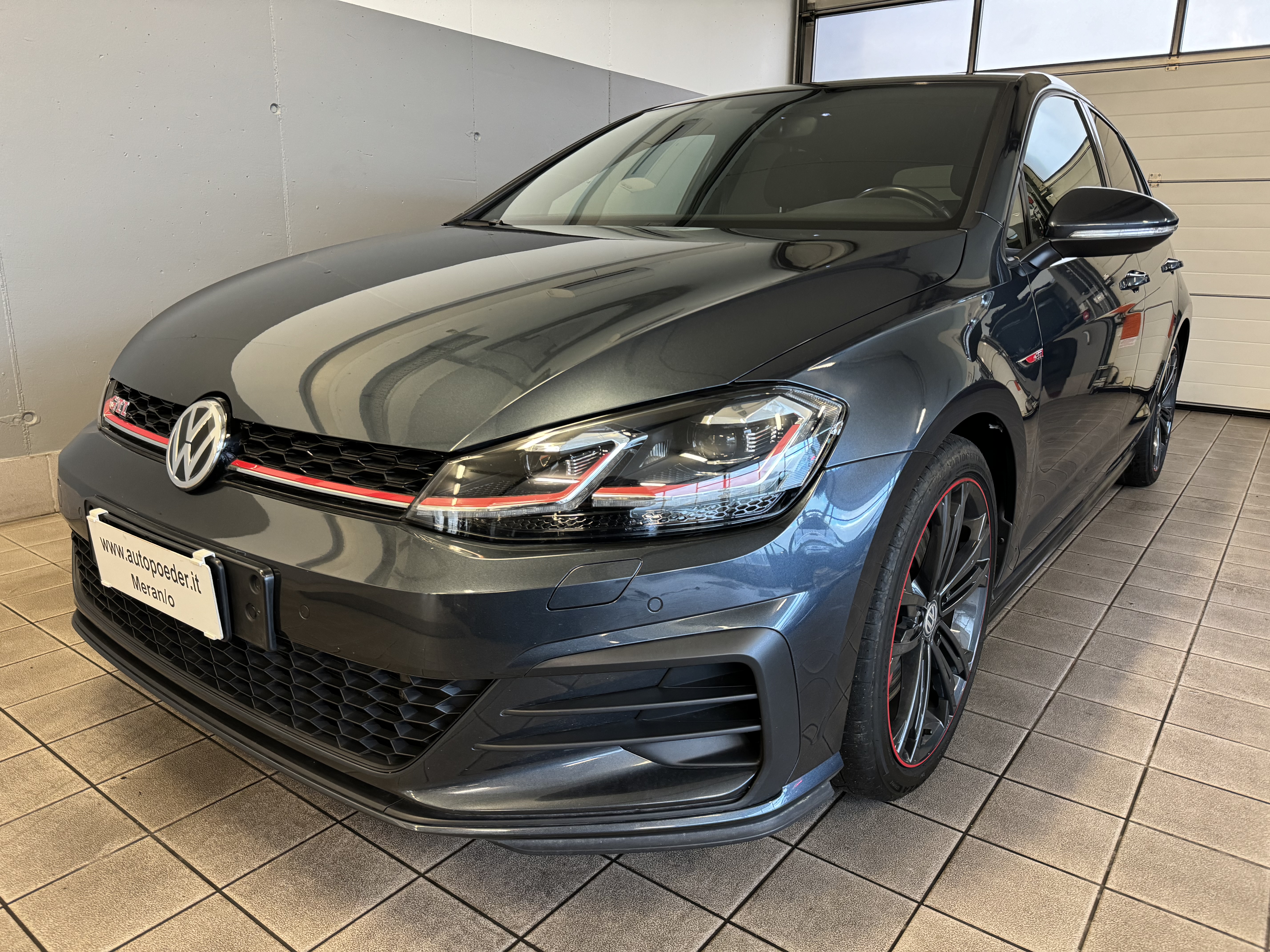 Volkswagen Golf VII 2.0 TSI GTI Performance BlueMotion