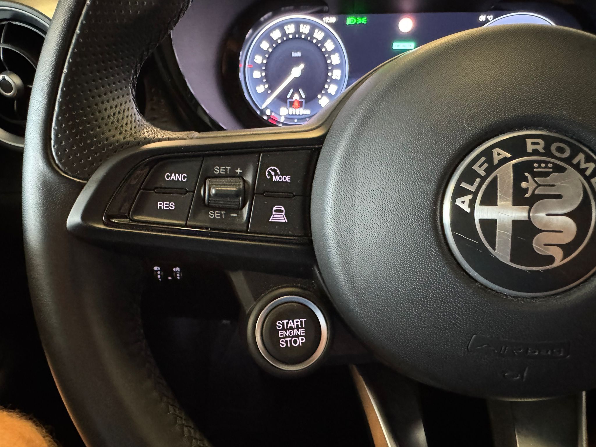 Alfa Romeo Tonale (13)