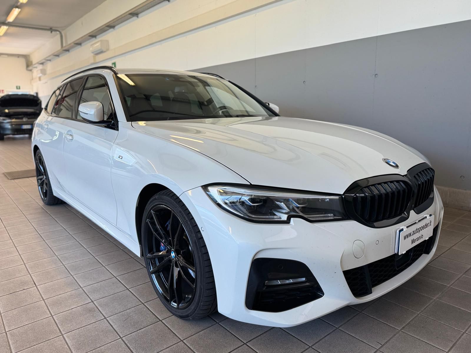 BMW 320D Msport XDrive (2)
