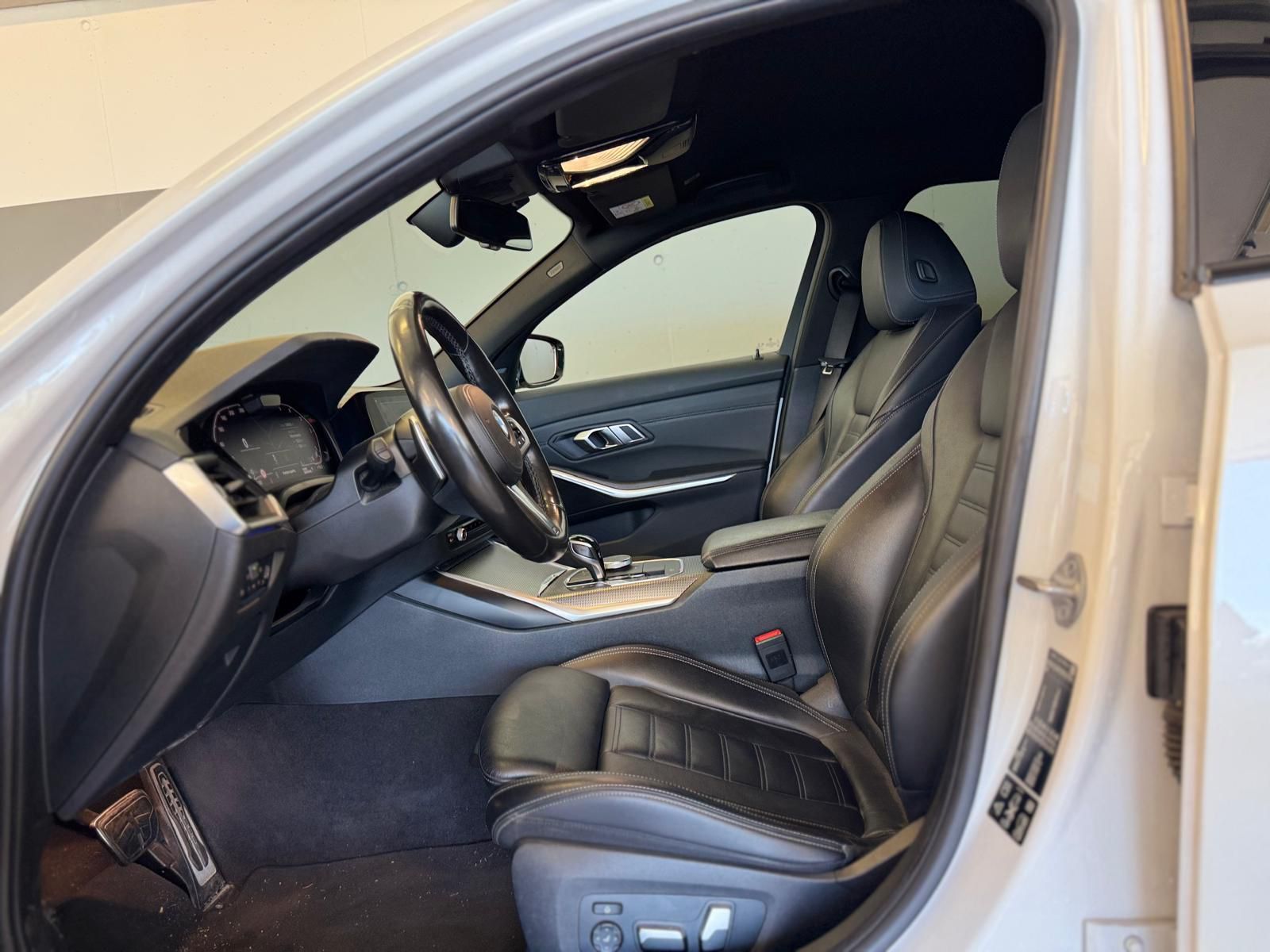 BMW 320D Msport XDrive (9)
