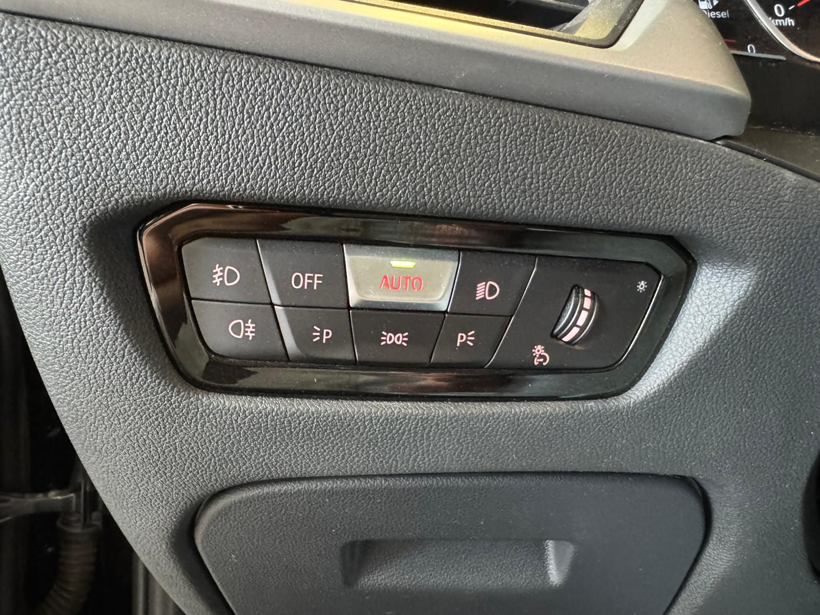 BMW 320D Xdrive (12)