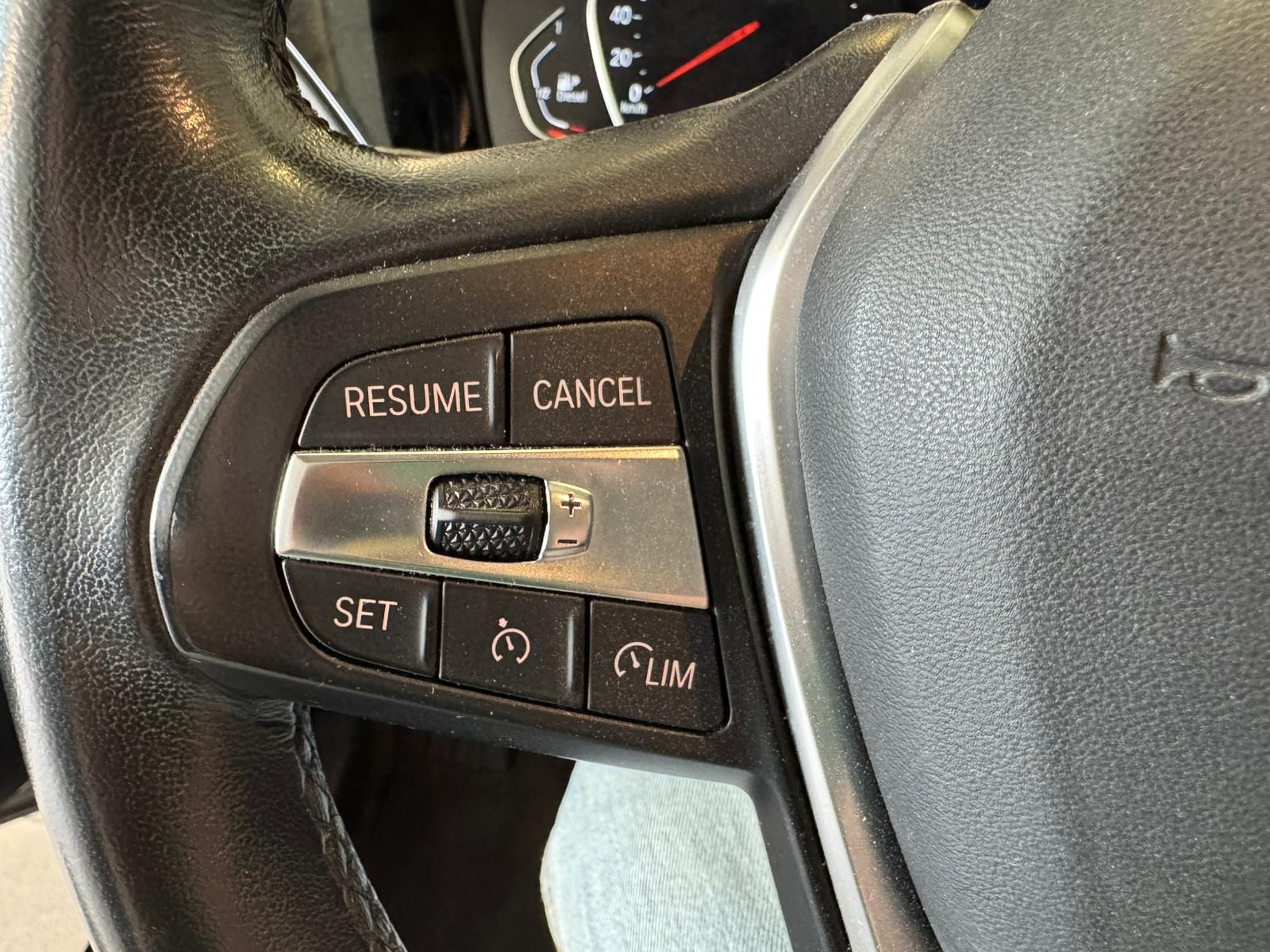 BMW 320D Xdrive (13)