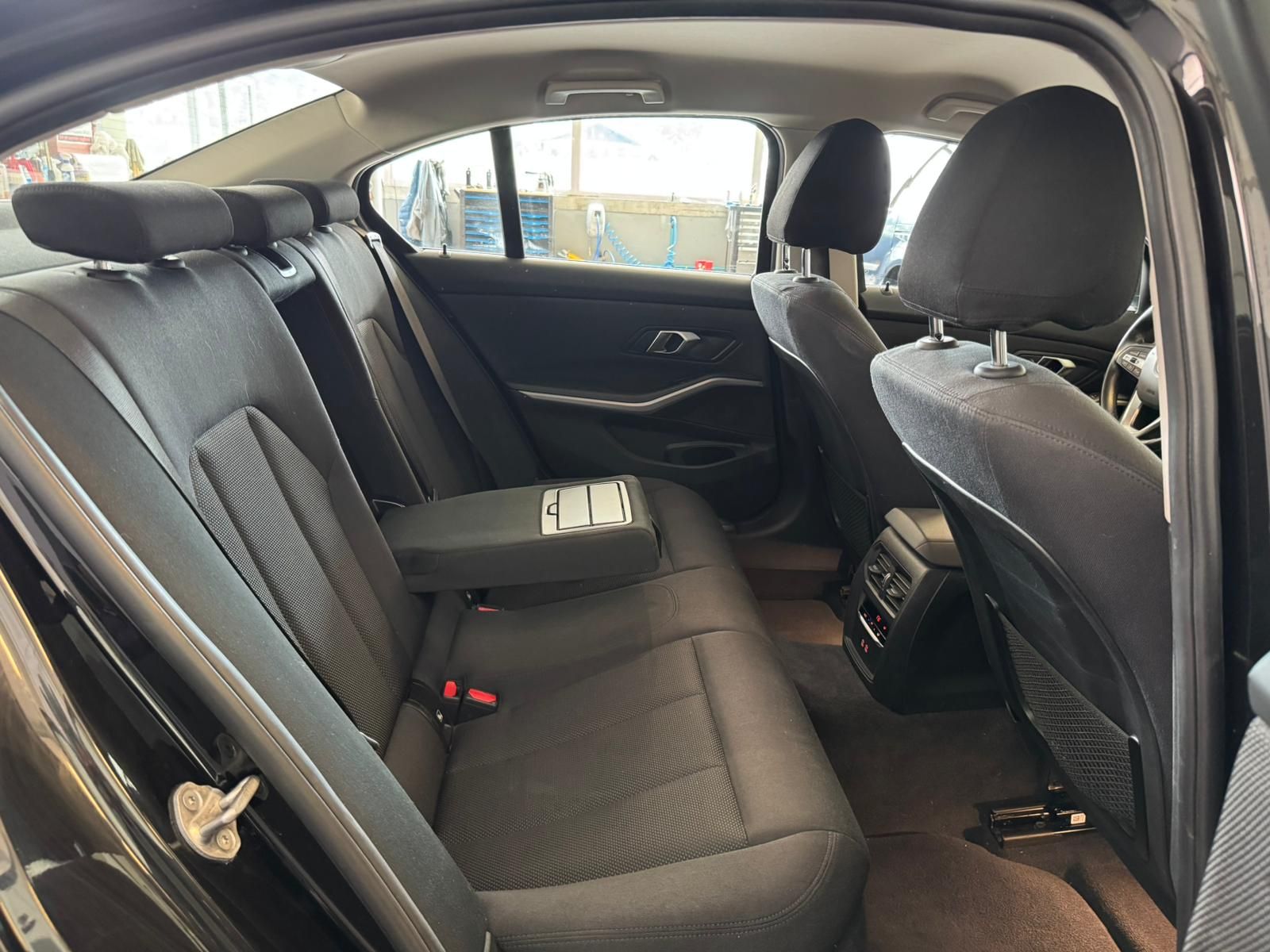 BMW 320D Xdrive (16)