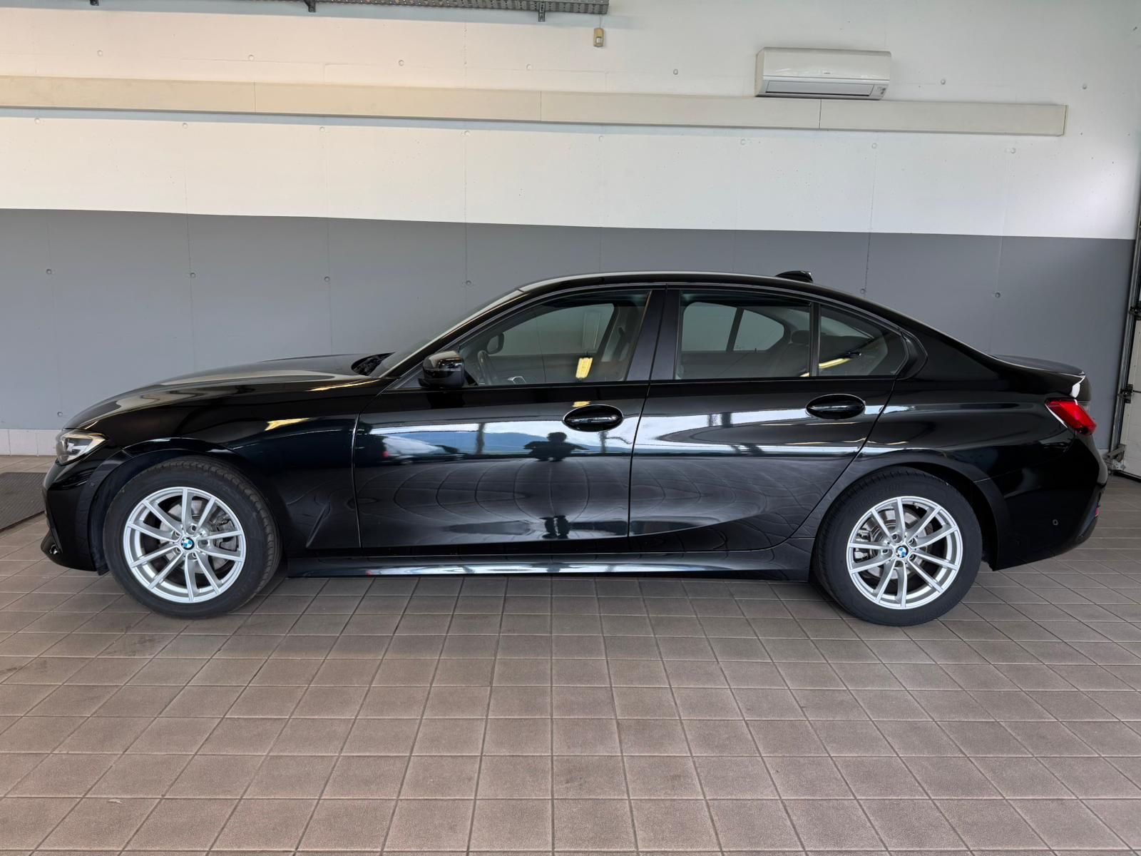 BMW 320D Xdrive (5)