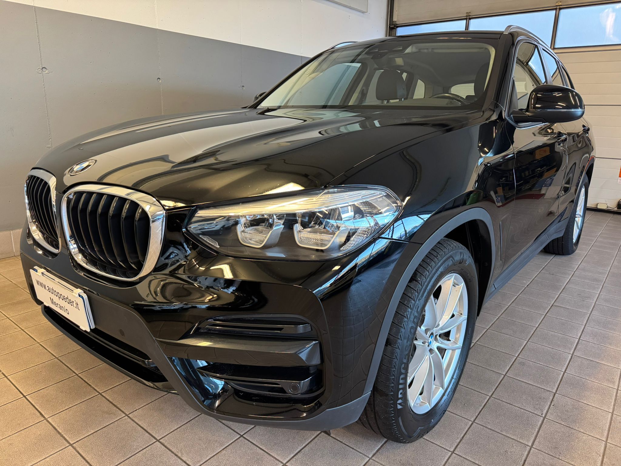 BMW X320 D Xdrive Schwarz (1)