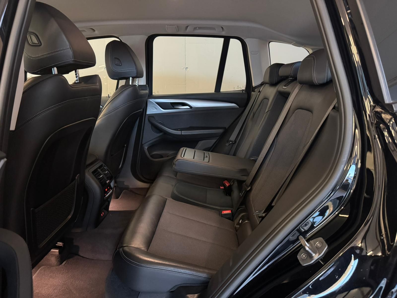 BMW X320 D Xdrive Schwarz (14)