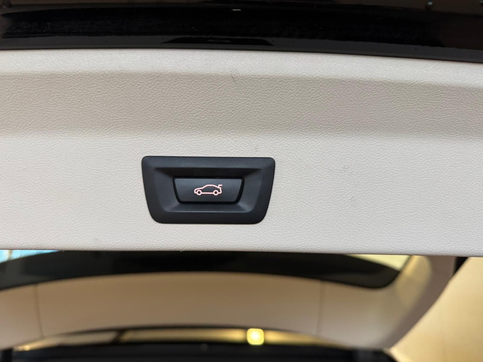 BMW X320 D Xdrive Schwarz (18)