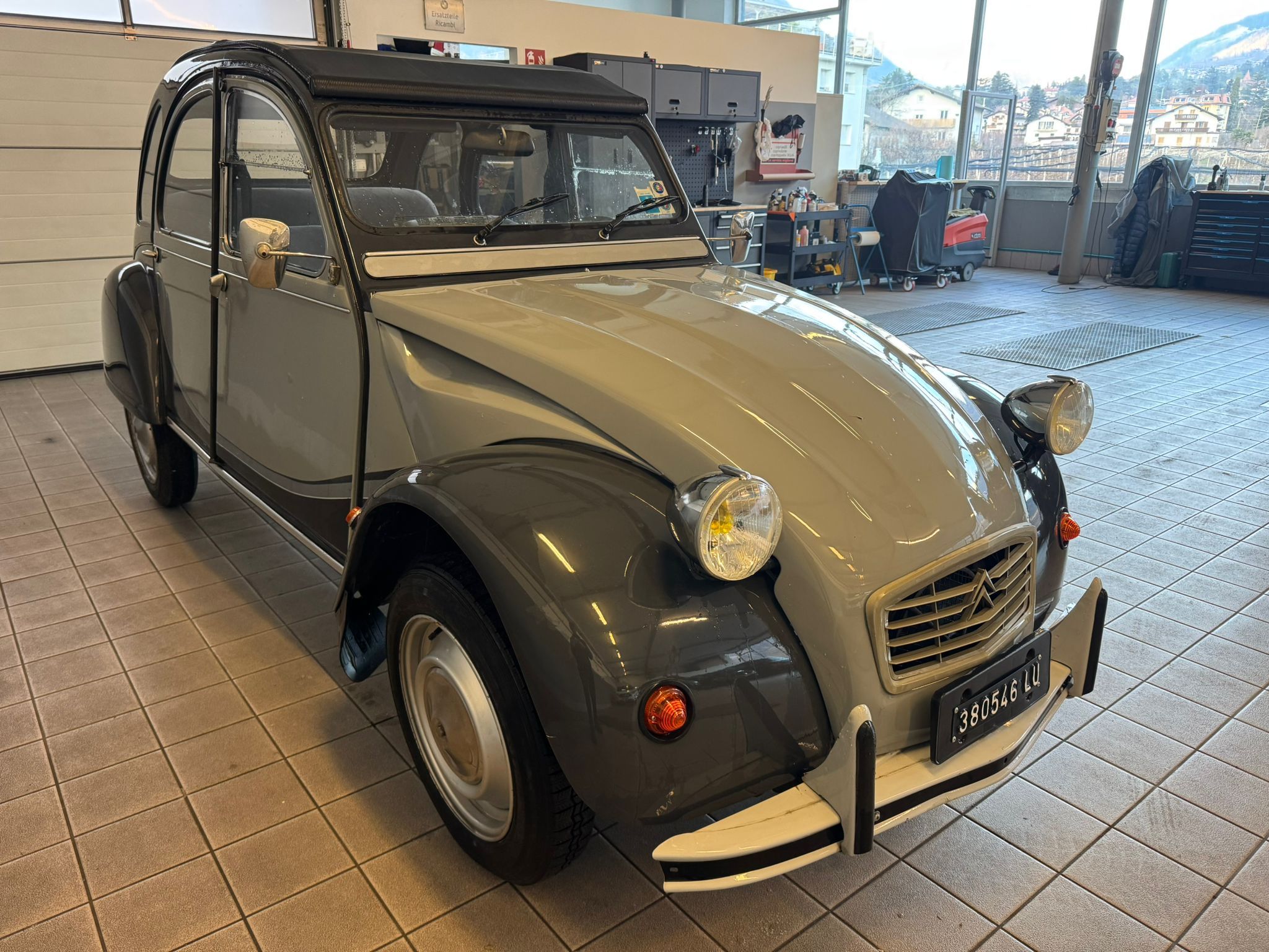 Citroen 2CV 2