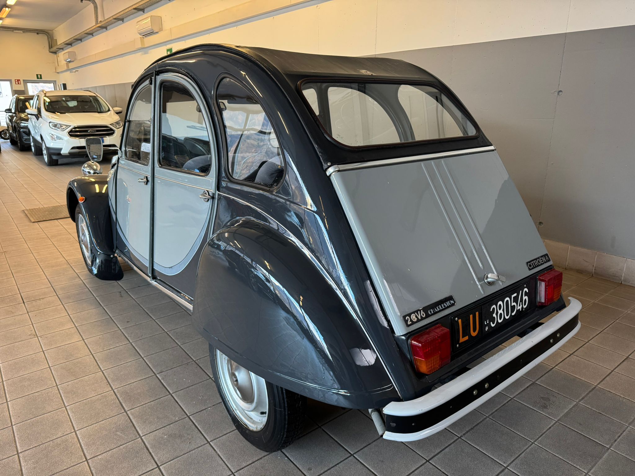 Citroen 2CV 4