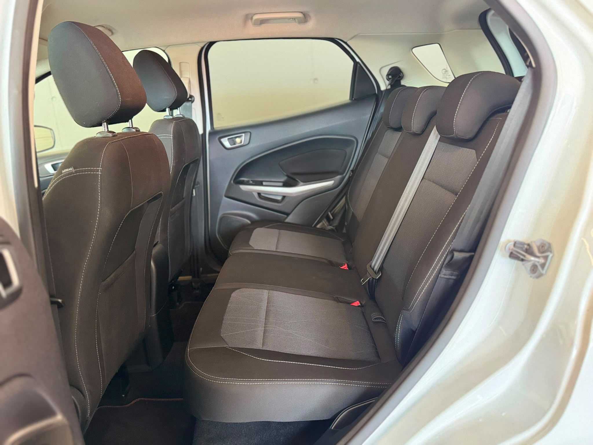 ecosport automatik ahk weiss (8)