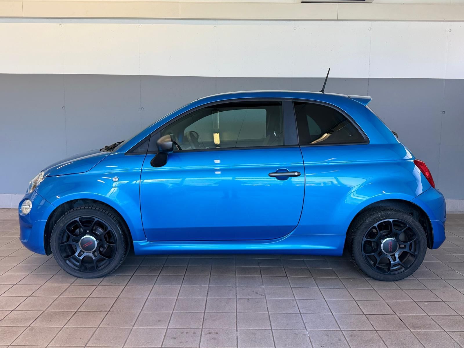 Fiat 500 S 1.2 Blau (7)