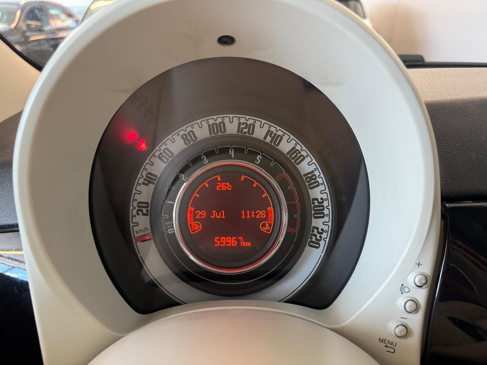 Fiat 500 schwarz 59.000km (10)