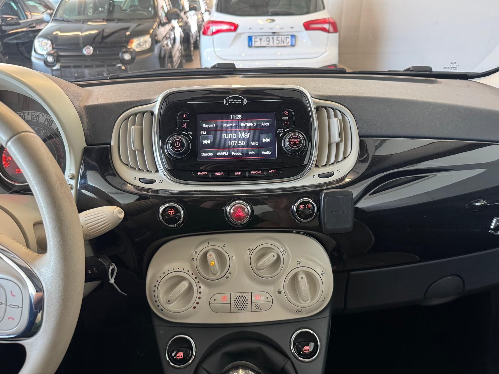 Fiat 500 schwarz 59.000km (11)