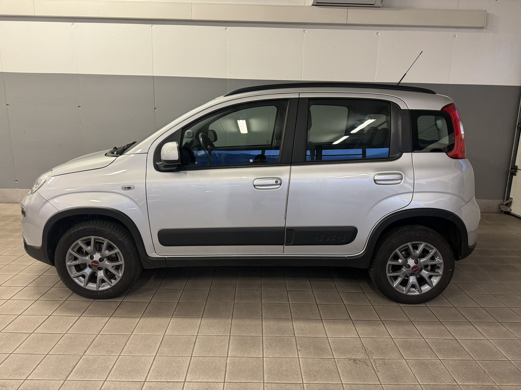 fiat panda 0.9 4x4 (5)