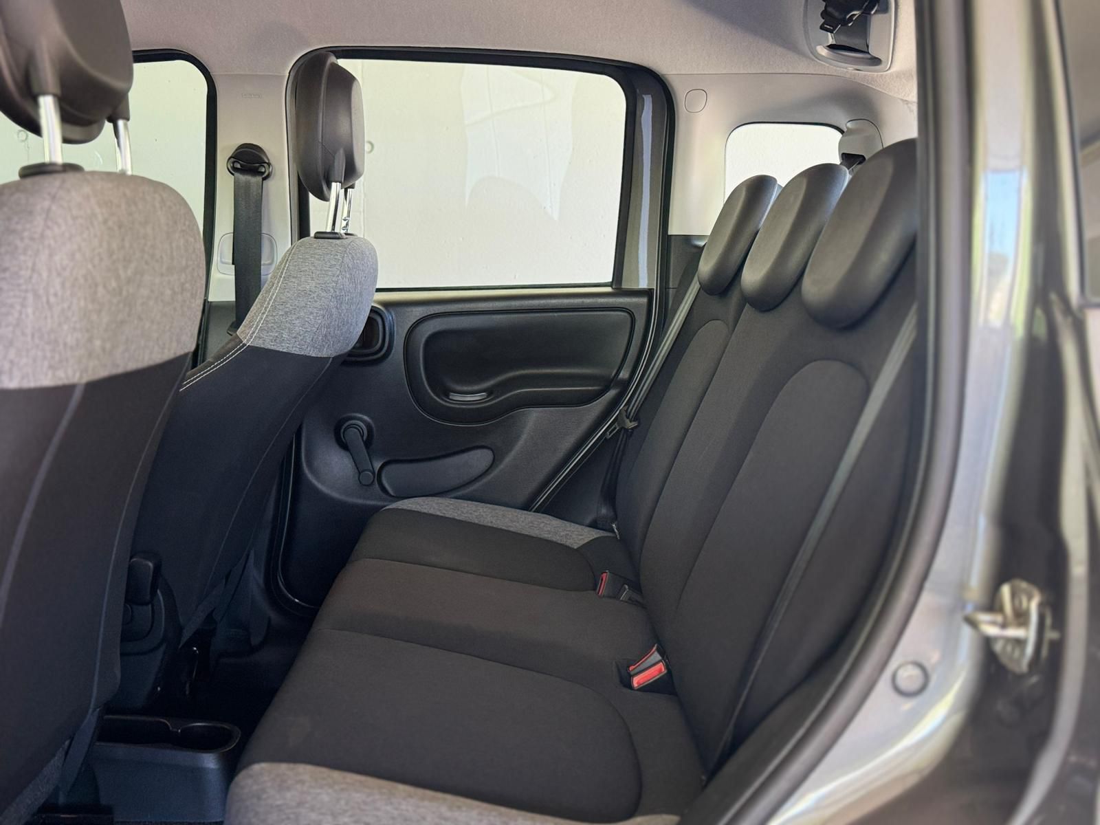 Fiat Panda 1.0 Hybrid City Life (11)