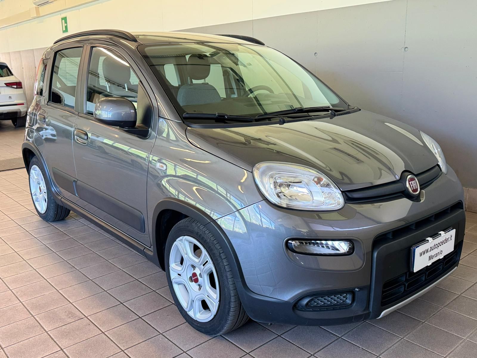 Fiat Panda 1.0 Hybrid City Life (2)
