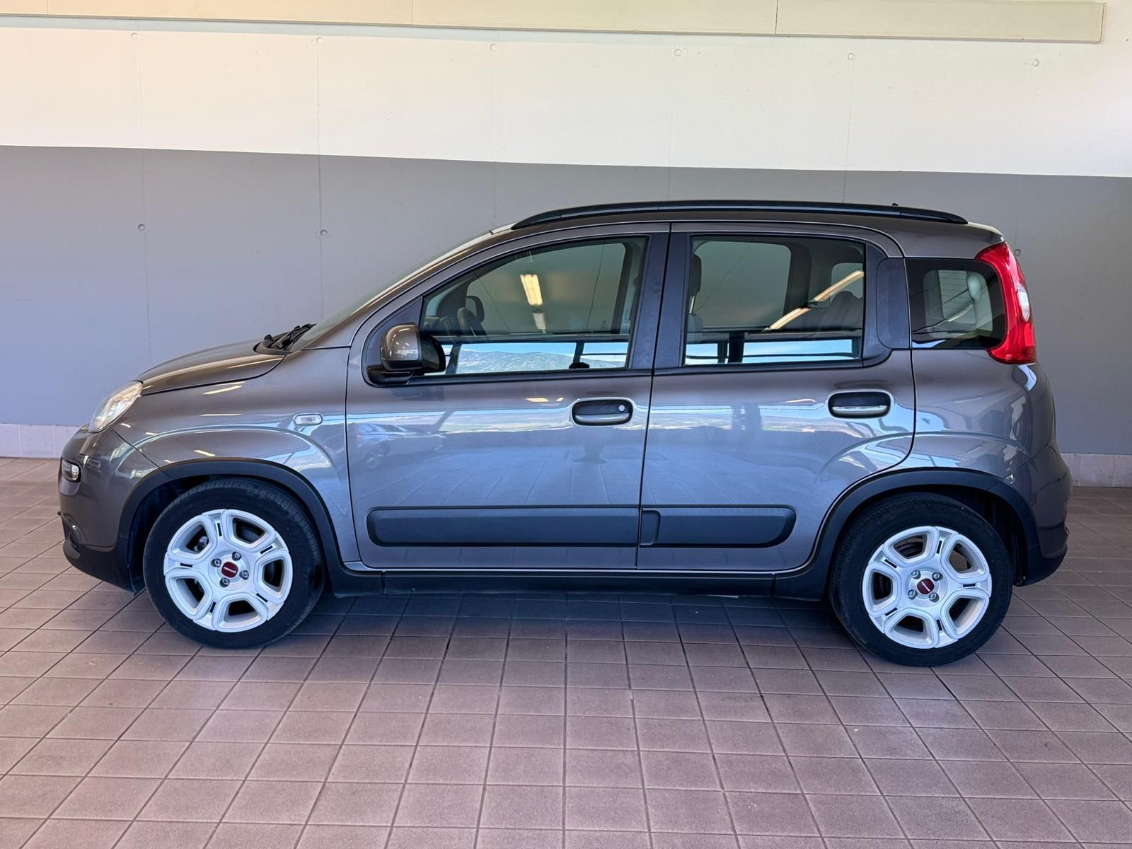 Fiat Panda 1.0 Hybrid City Life (8)