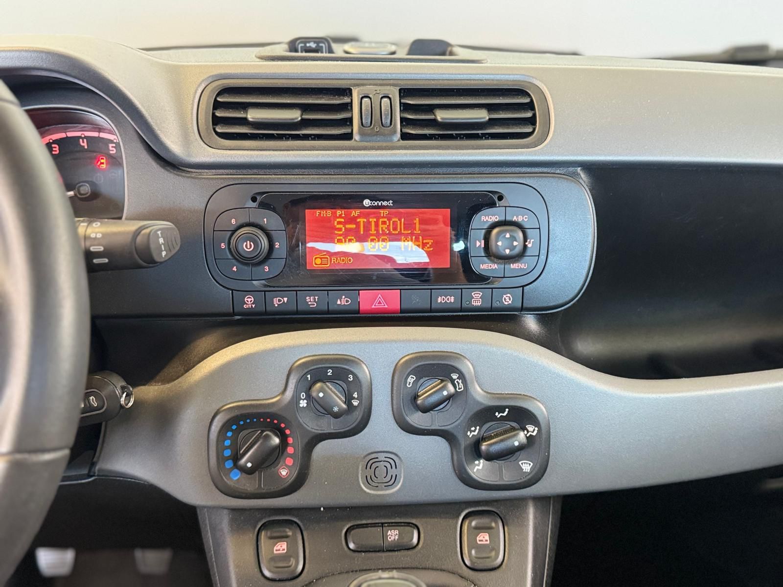 Fiat Panda 1.2 Antrazit 15000 km (12)