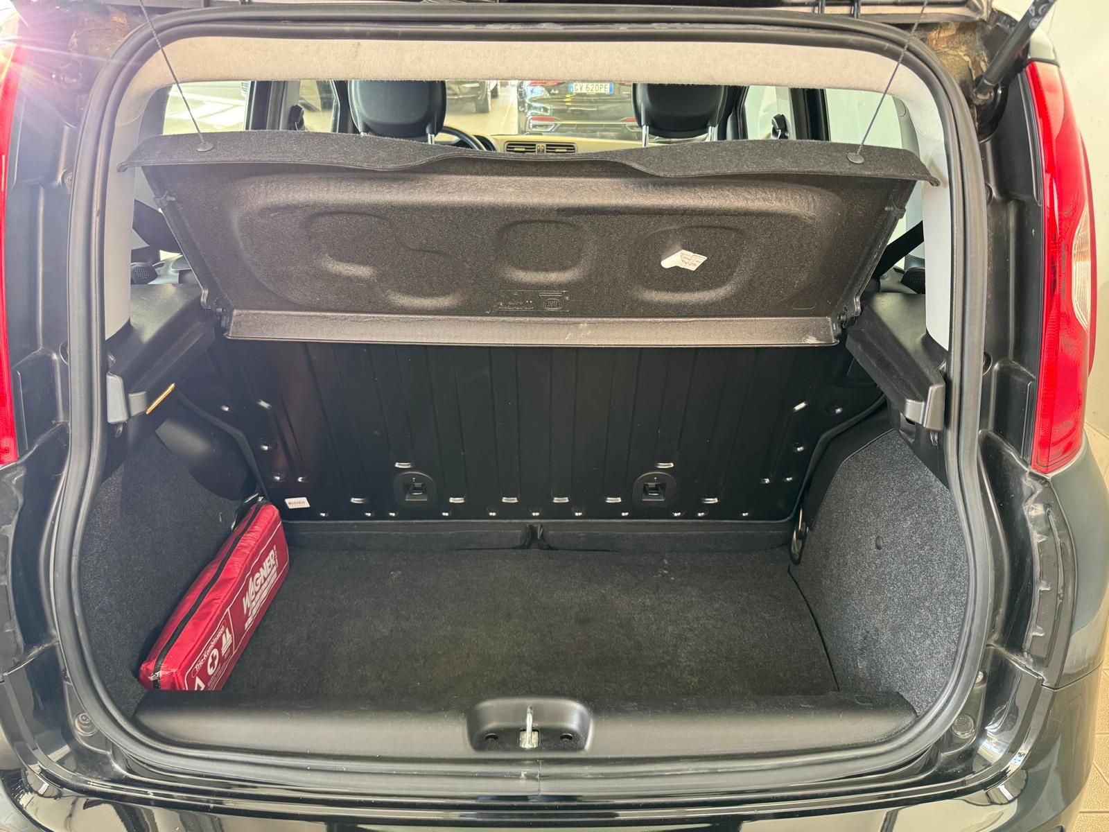 Fiat Panda 1.2 Schwarz Extra (13)