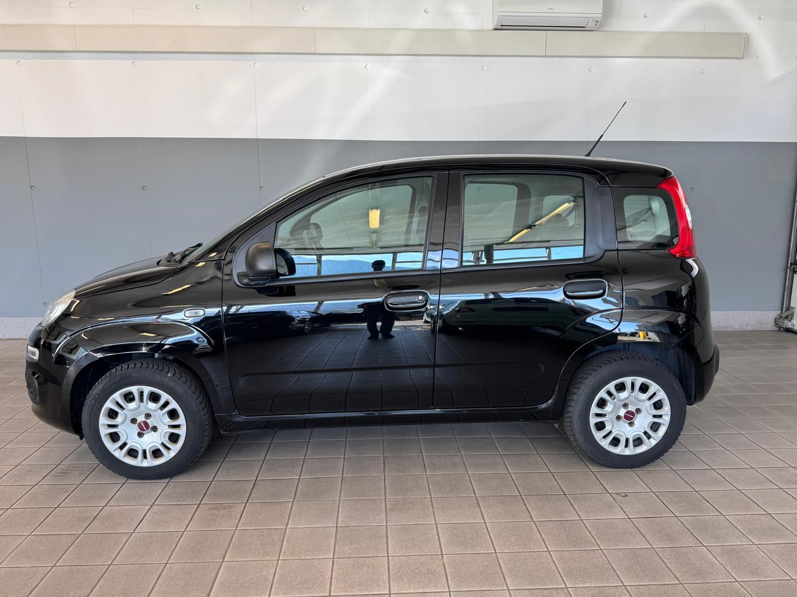 Fiat Panda 1.2 Schwarz Extra (5)