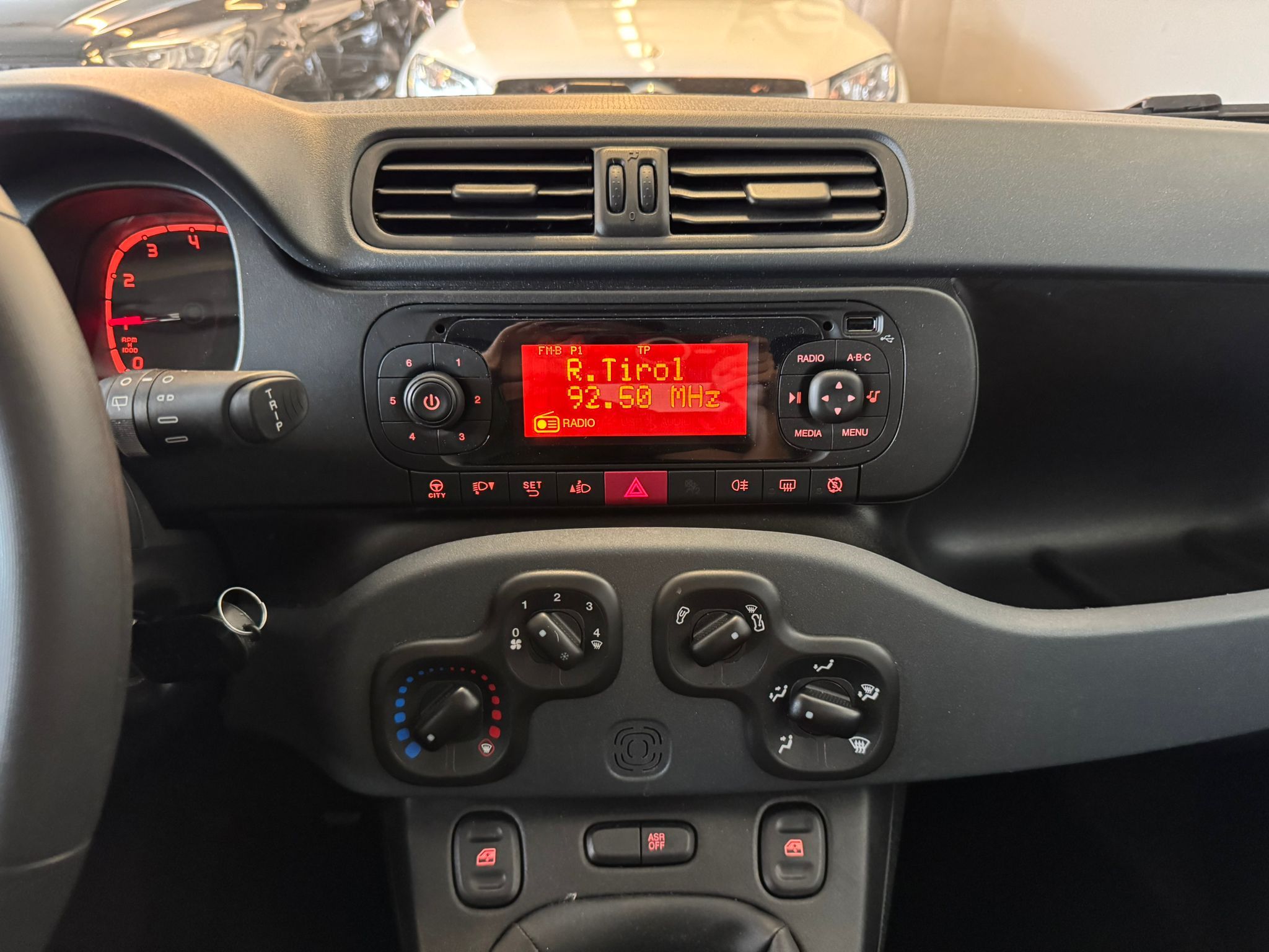 Fiat Panda 1.2 Silber (11)