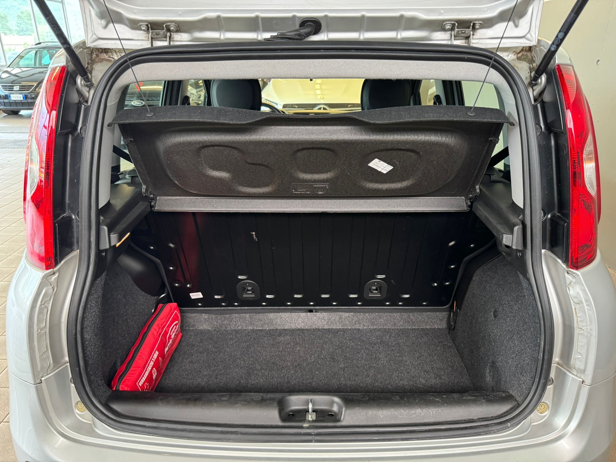 Fiat Panda 1.2 Silber (14)