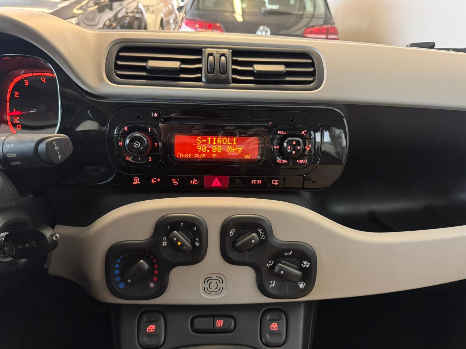 Fiat Panda 1.2 Silber Extra (11)
