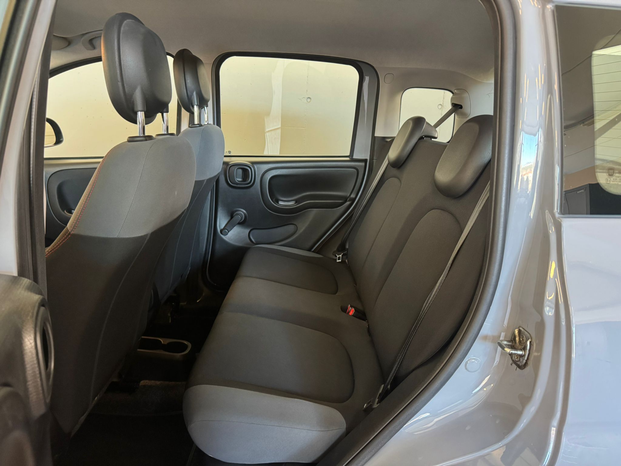 Fiat Panda 4x4 maus grau 900 (12)