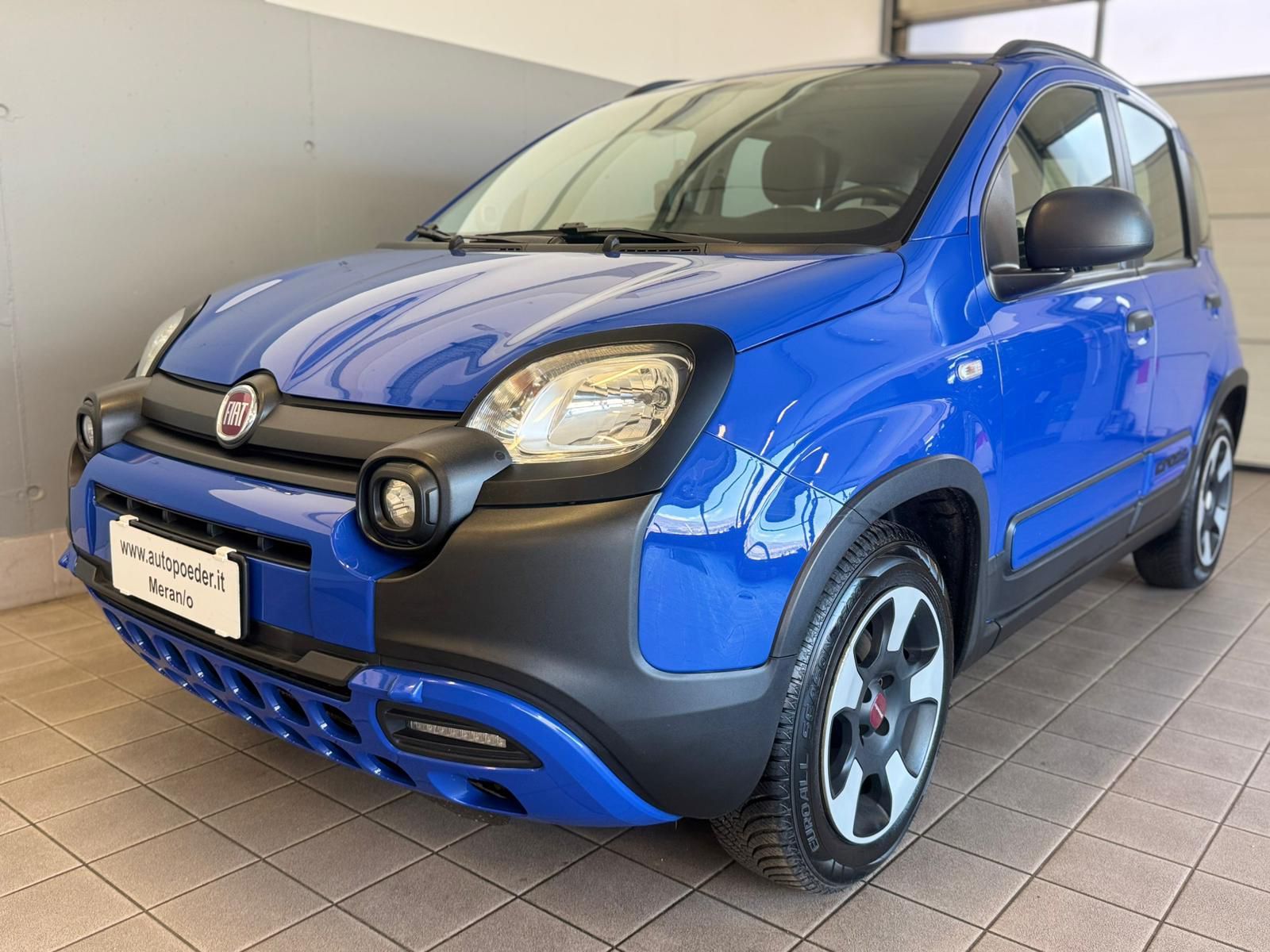 Fiat Panda Blau CityCross (1)