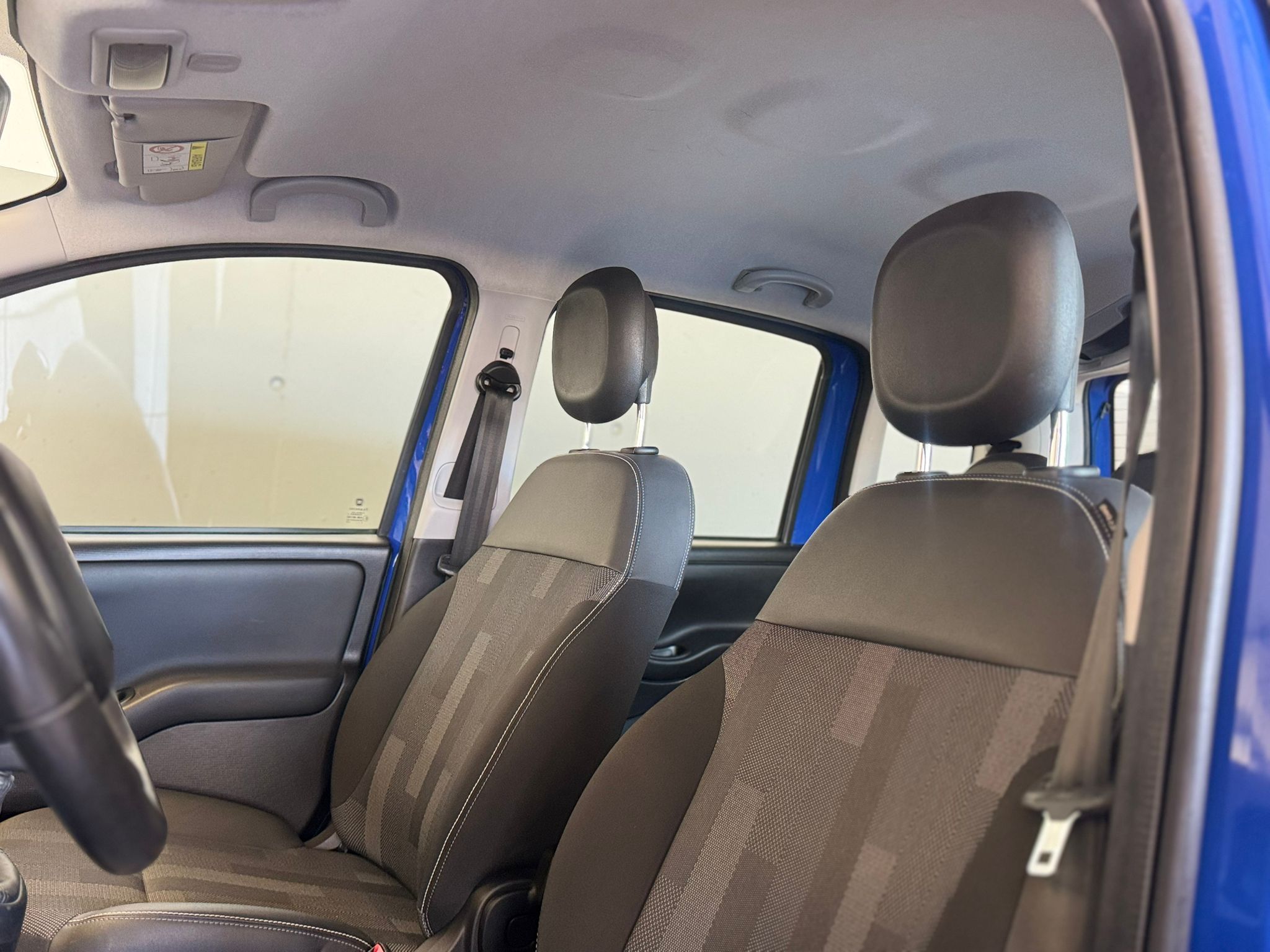 Fiat Panda Blau CityCross (11)