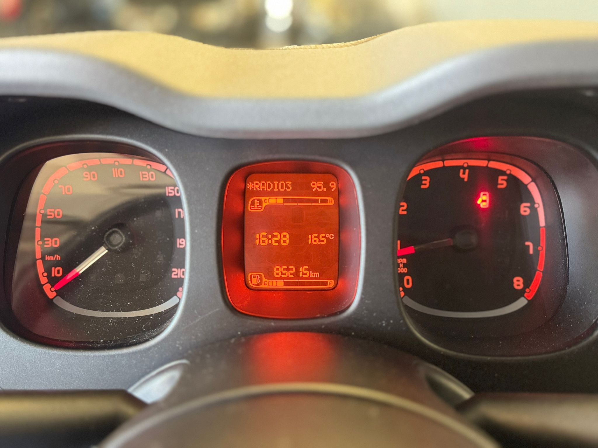 Fiat Panda Blau CityCross (13)