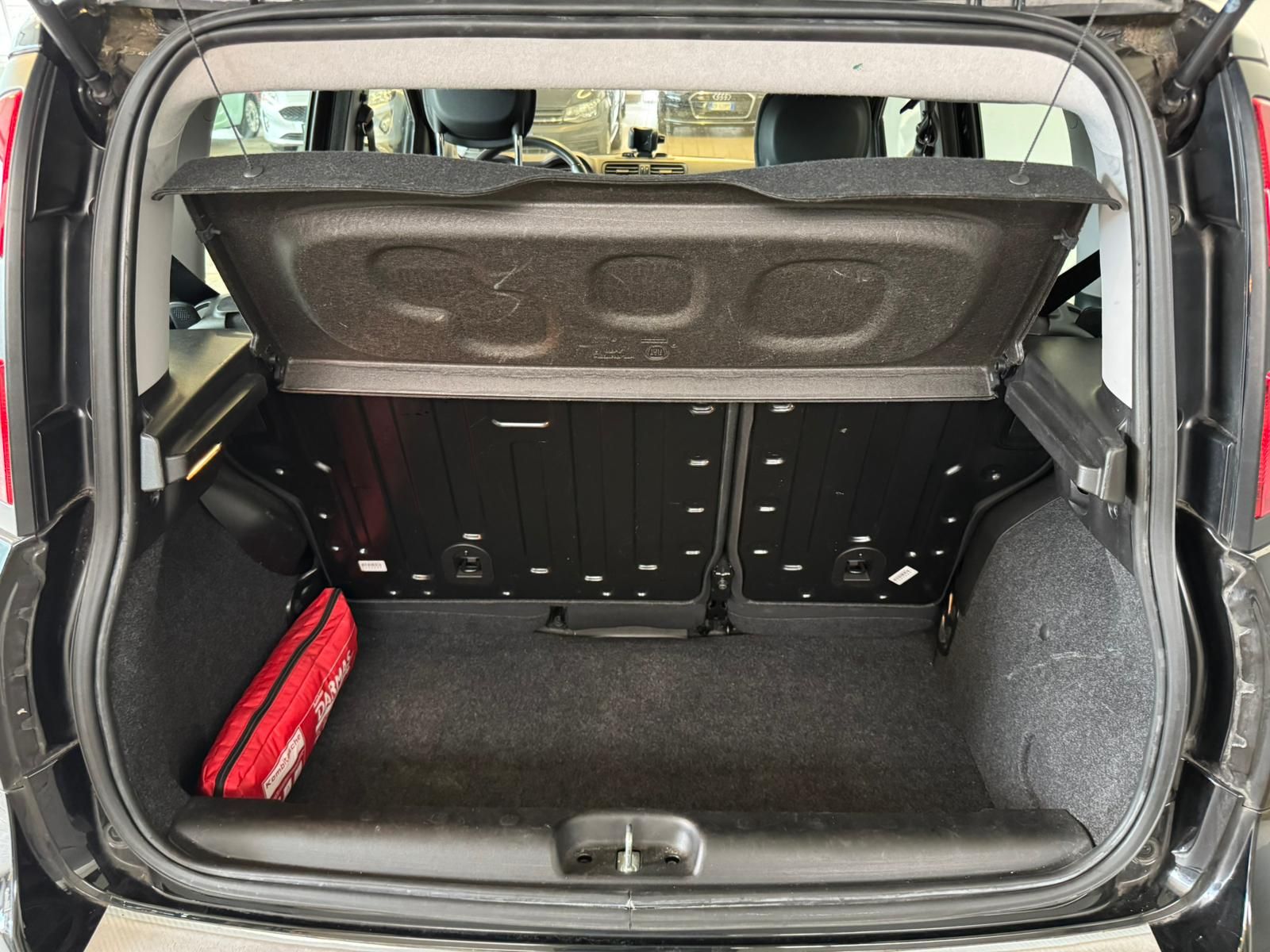Fiat Panda City Cross Schwarz (14)