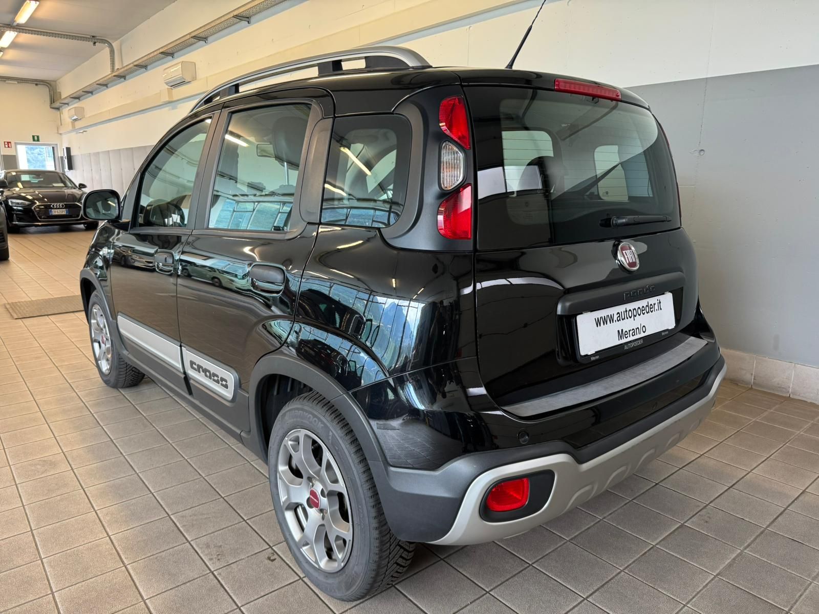 Fiat Panda City Cross Schwarz (4)
