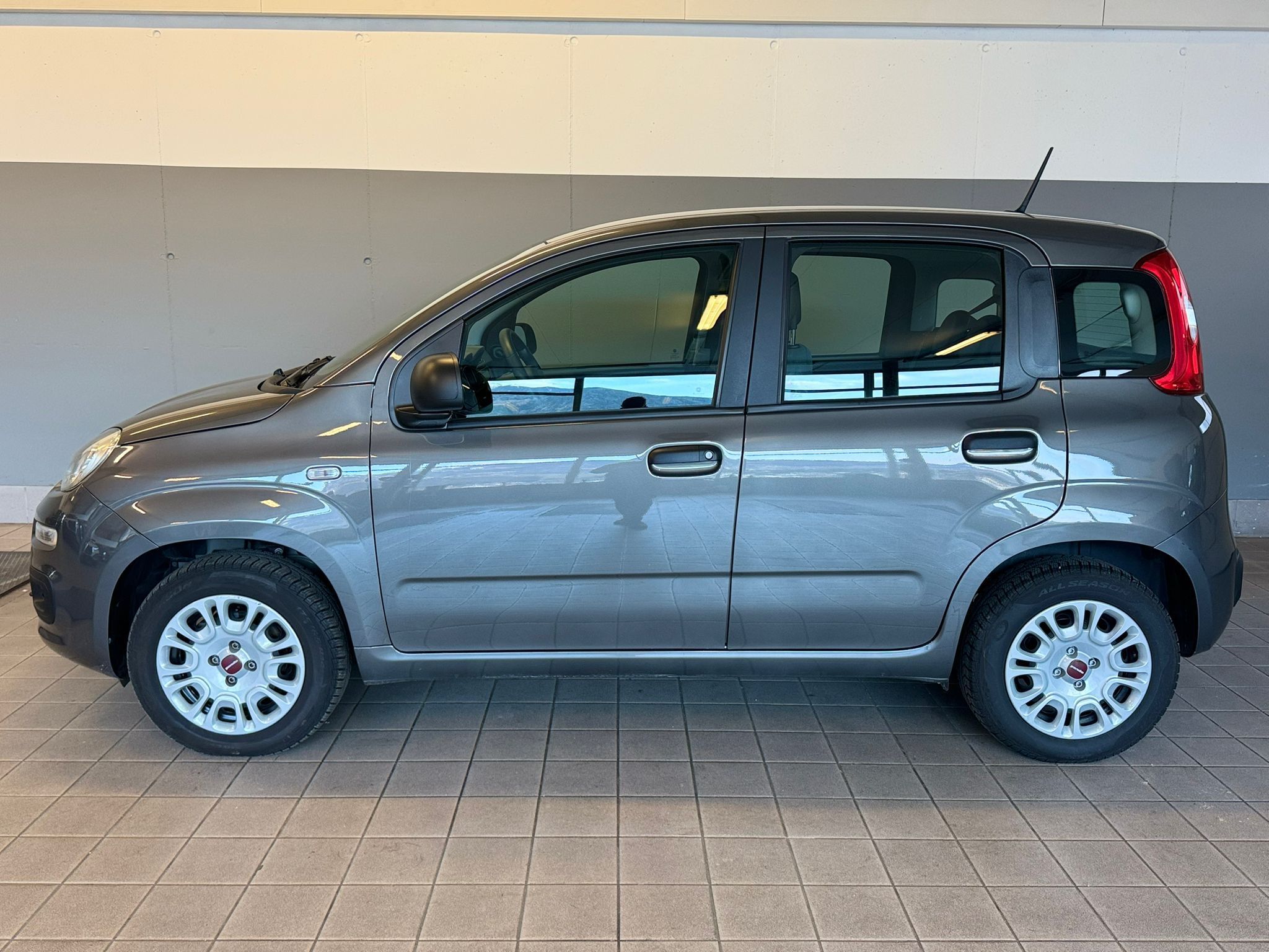 FIAT PANDA GRAU 1.2 17000KM (6)