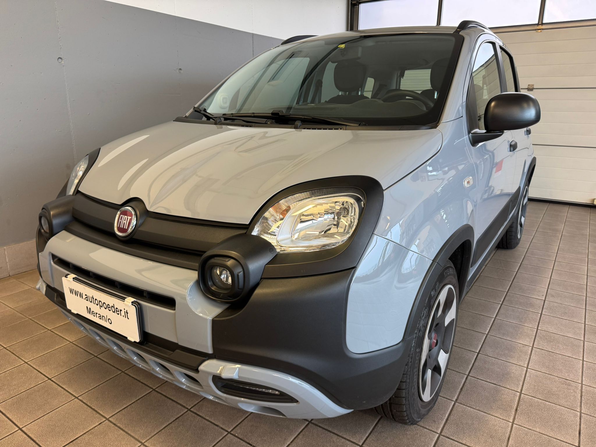 Fiat Panda Hybrit neu (1)