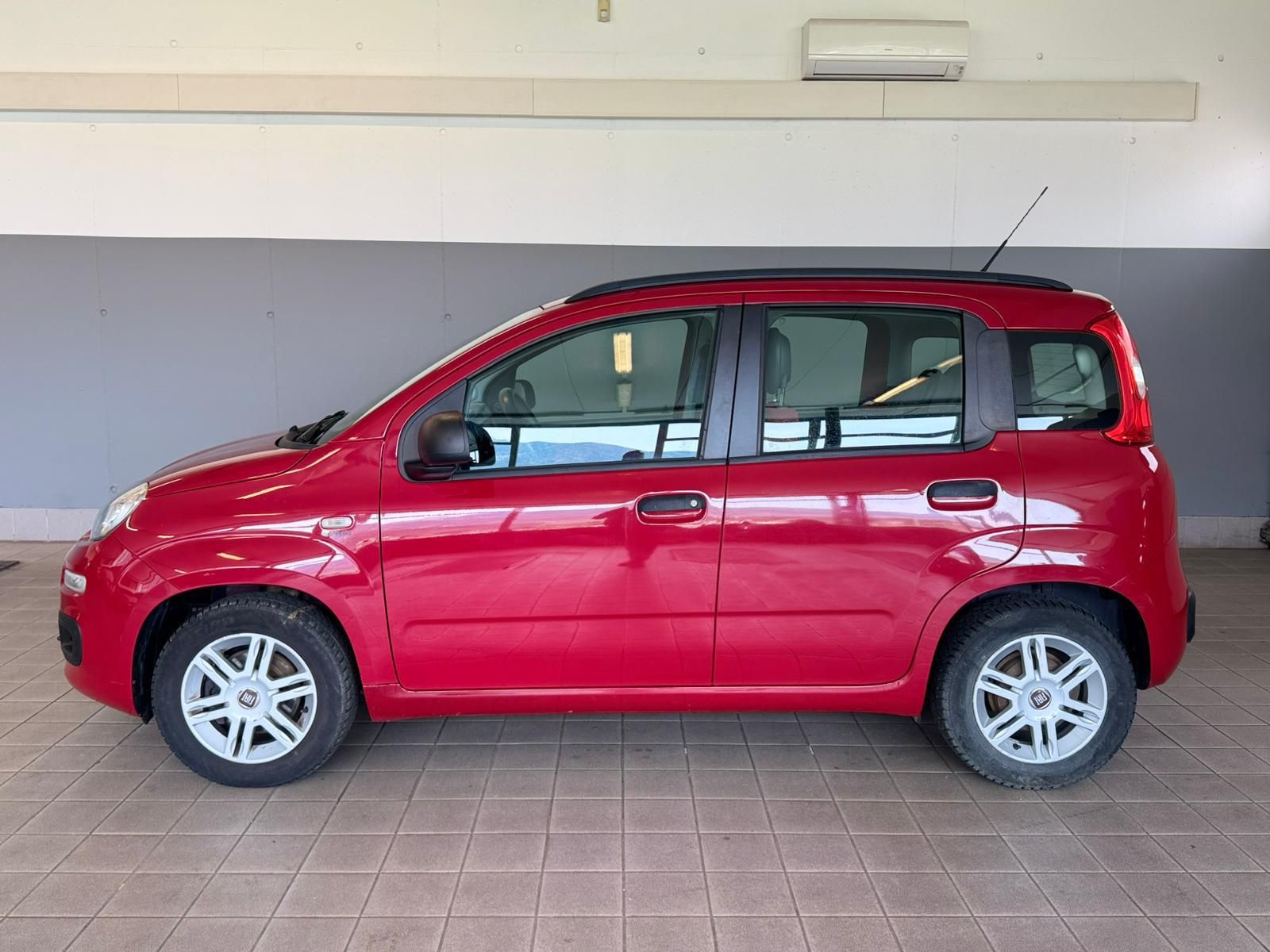 Fiat Panda Rot 133000 km (5)