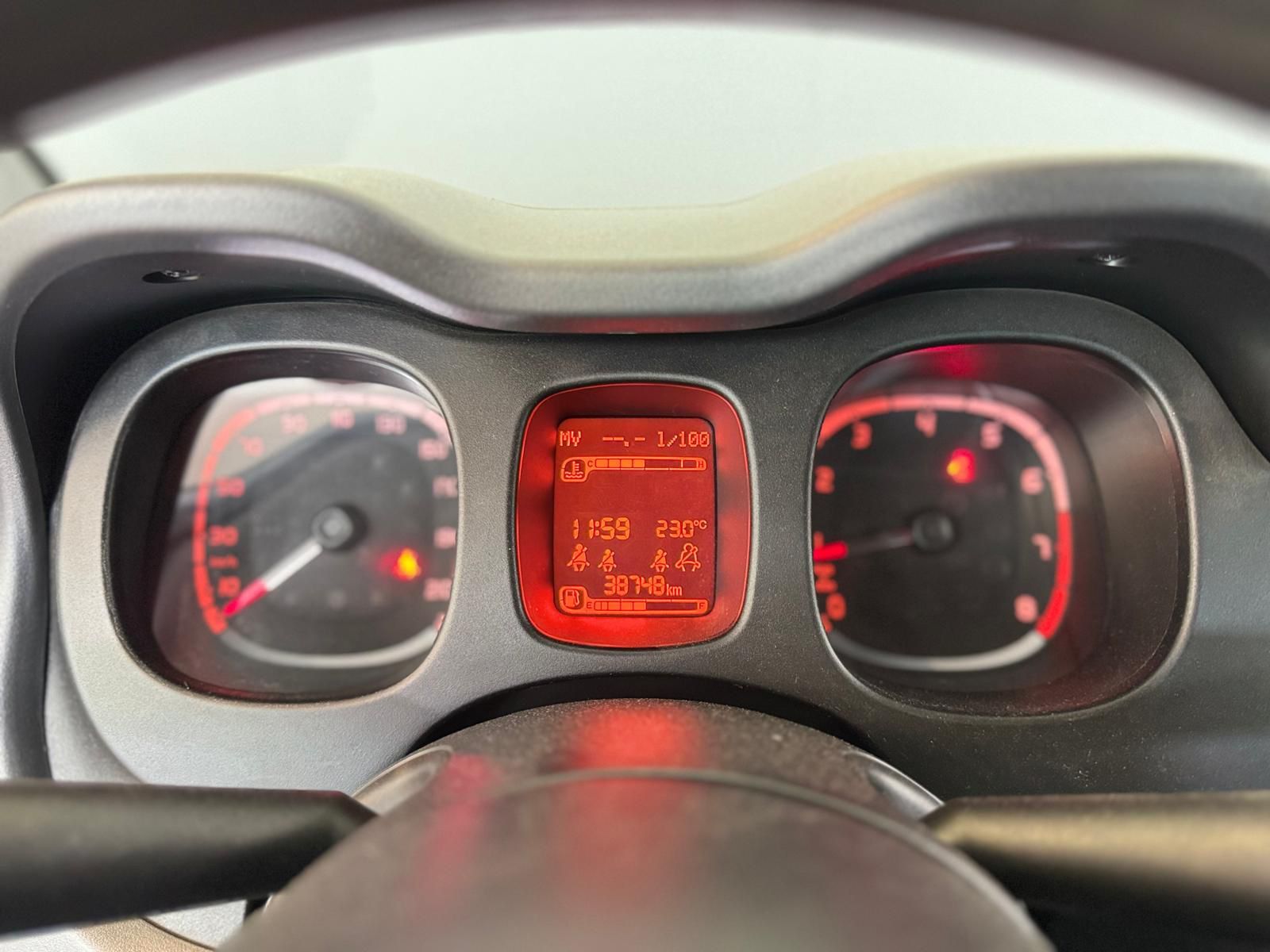 fIAT pANDA wAZE GRAU (13)