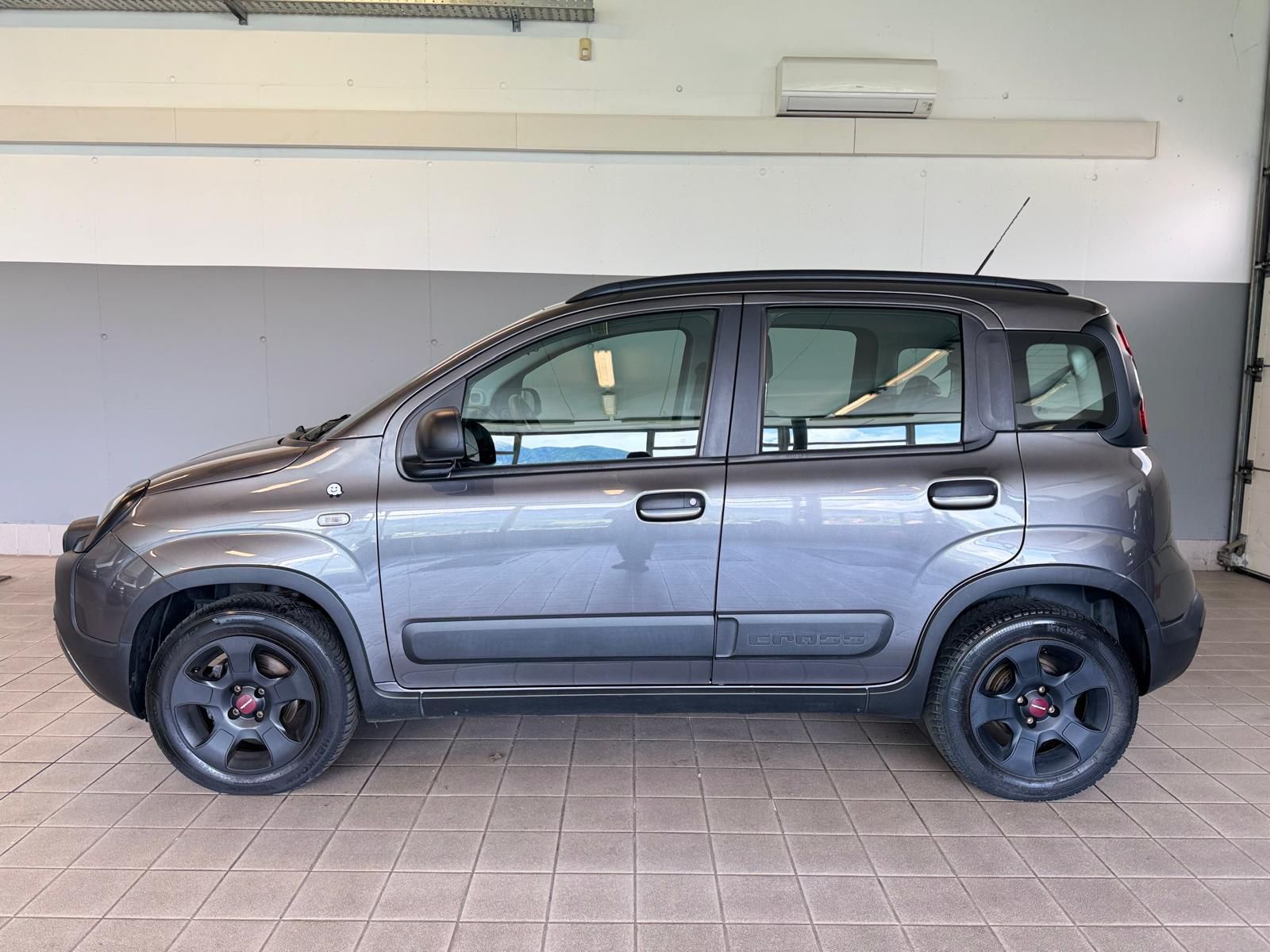 fIAT pANDA wAZE GRAU (8)