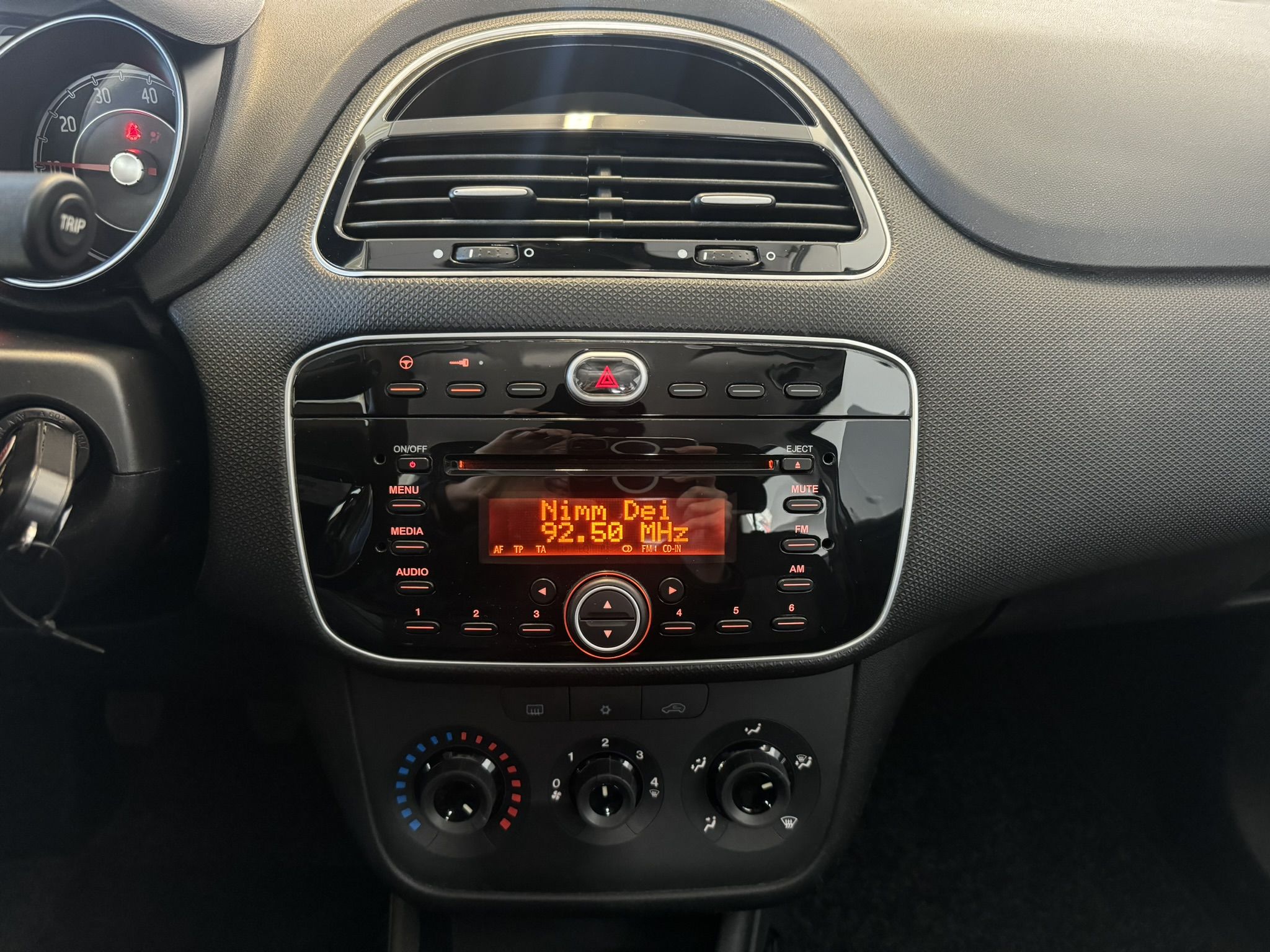 Fiat Punto 1.2 Dunkelblau (10)