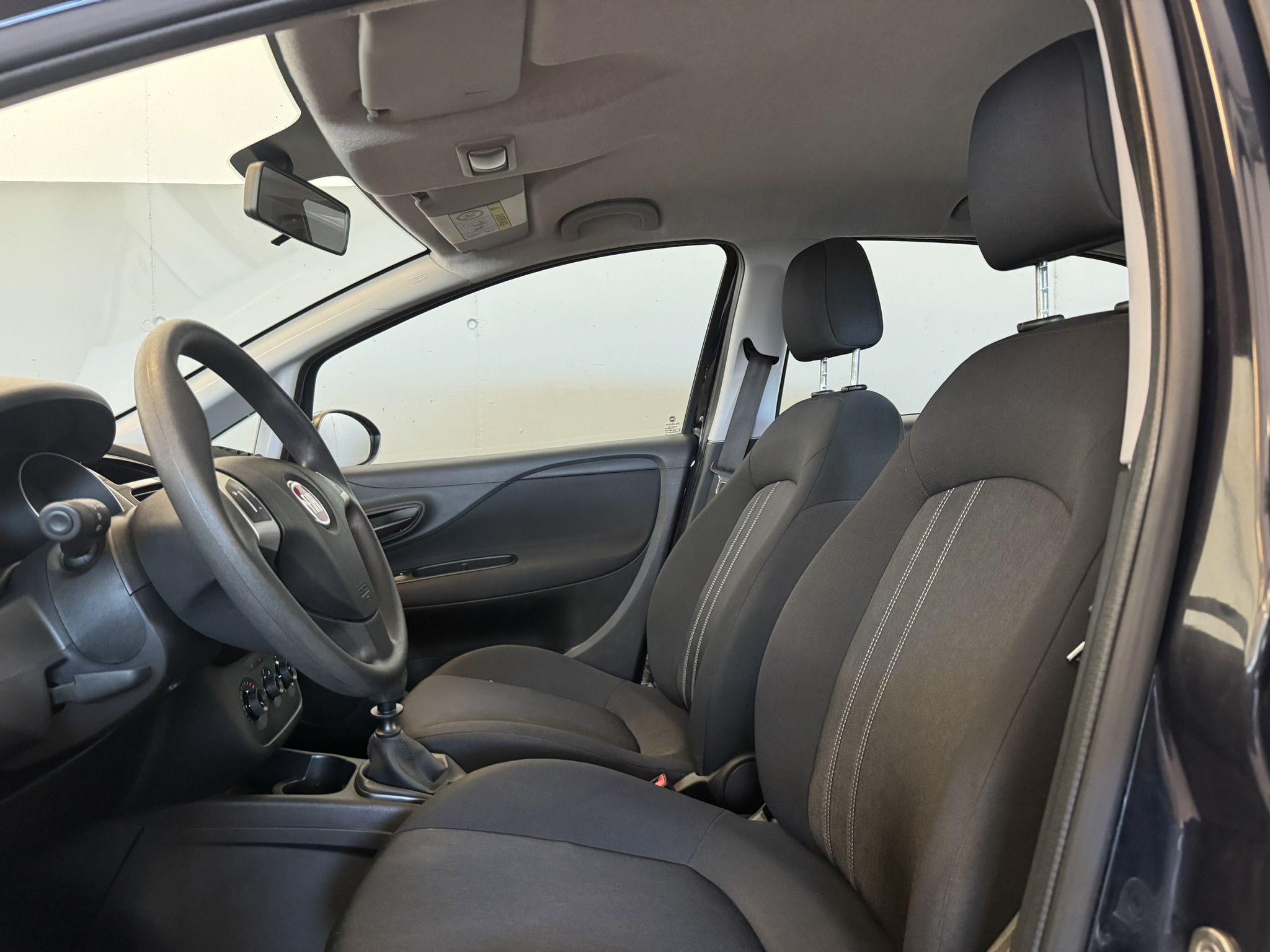 Fiat Punto 1.2 Dunkelblau (7)
