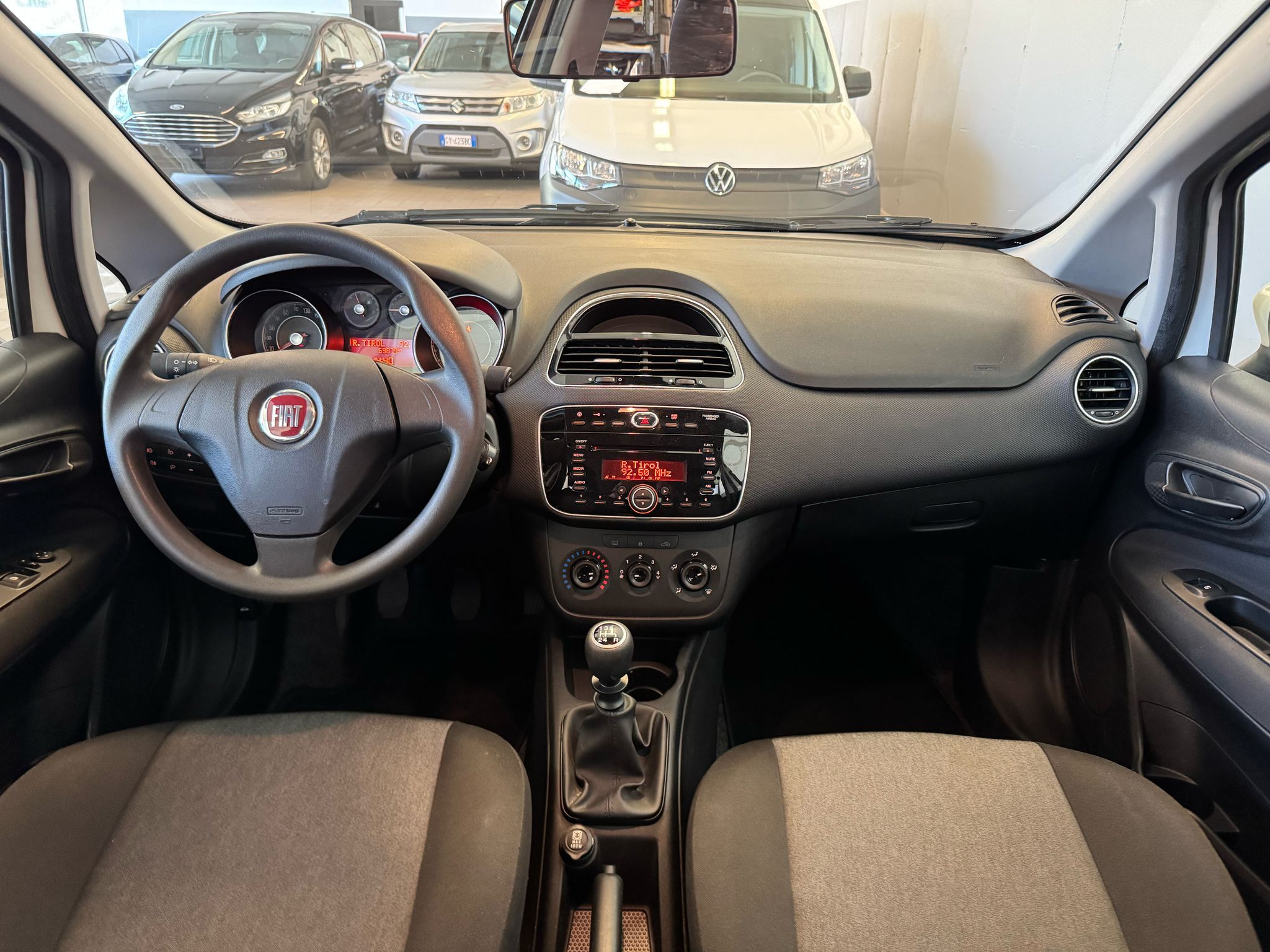 Fiat Punto 1.2 Weiss (13)