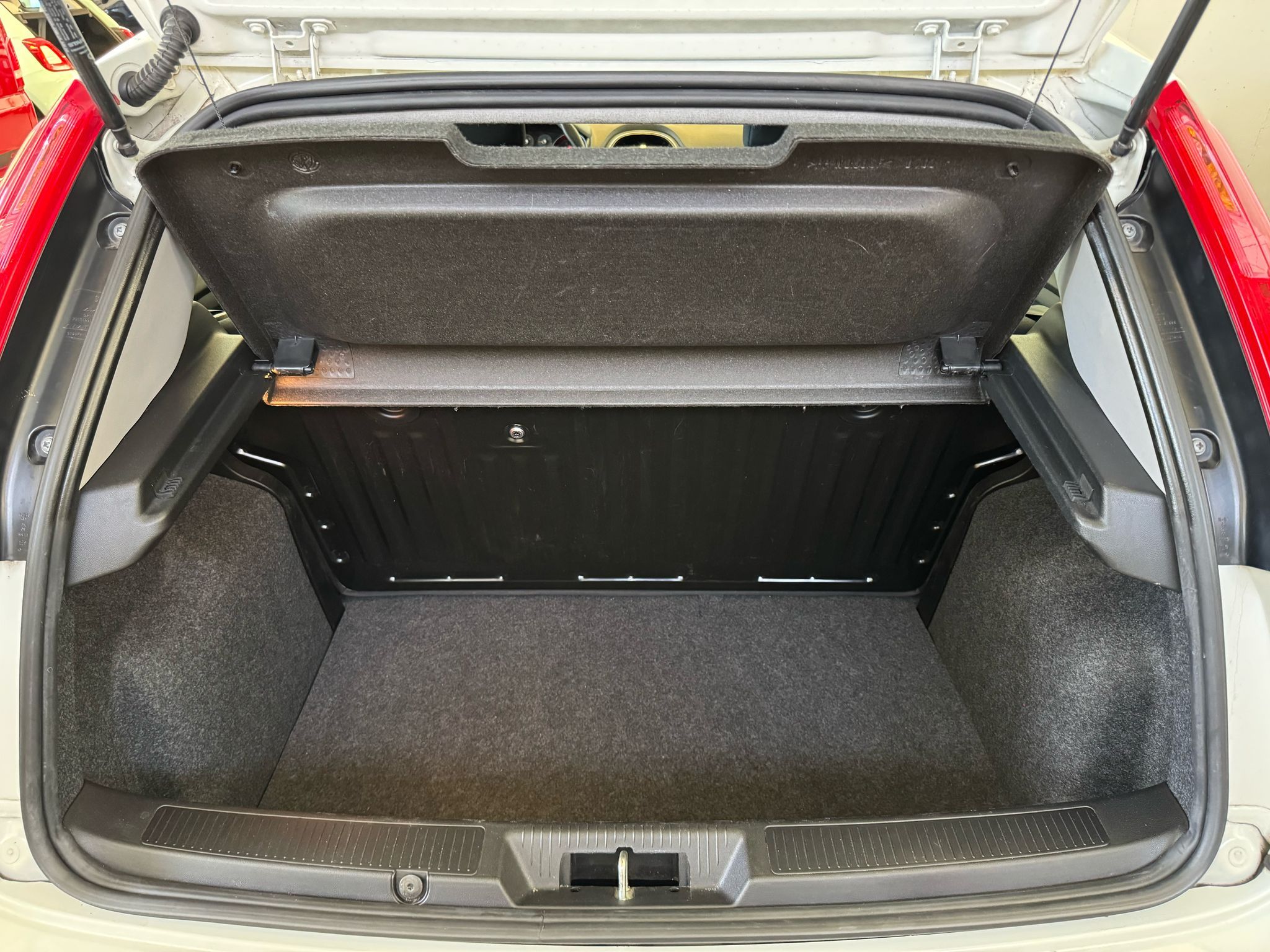 Fiat Punto 1.2 Weiss (14)