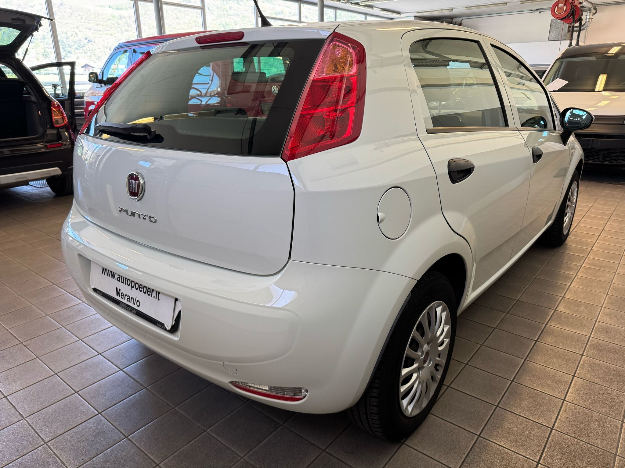 Fiat Punto 1.2 Weiss (3)