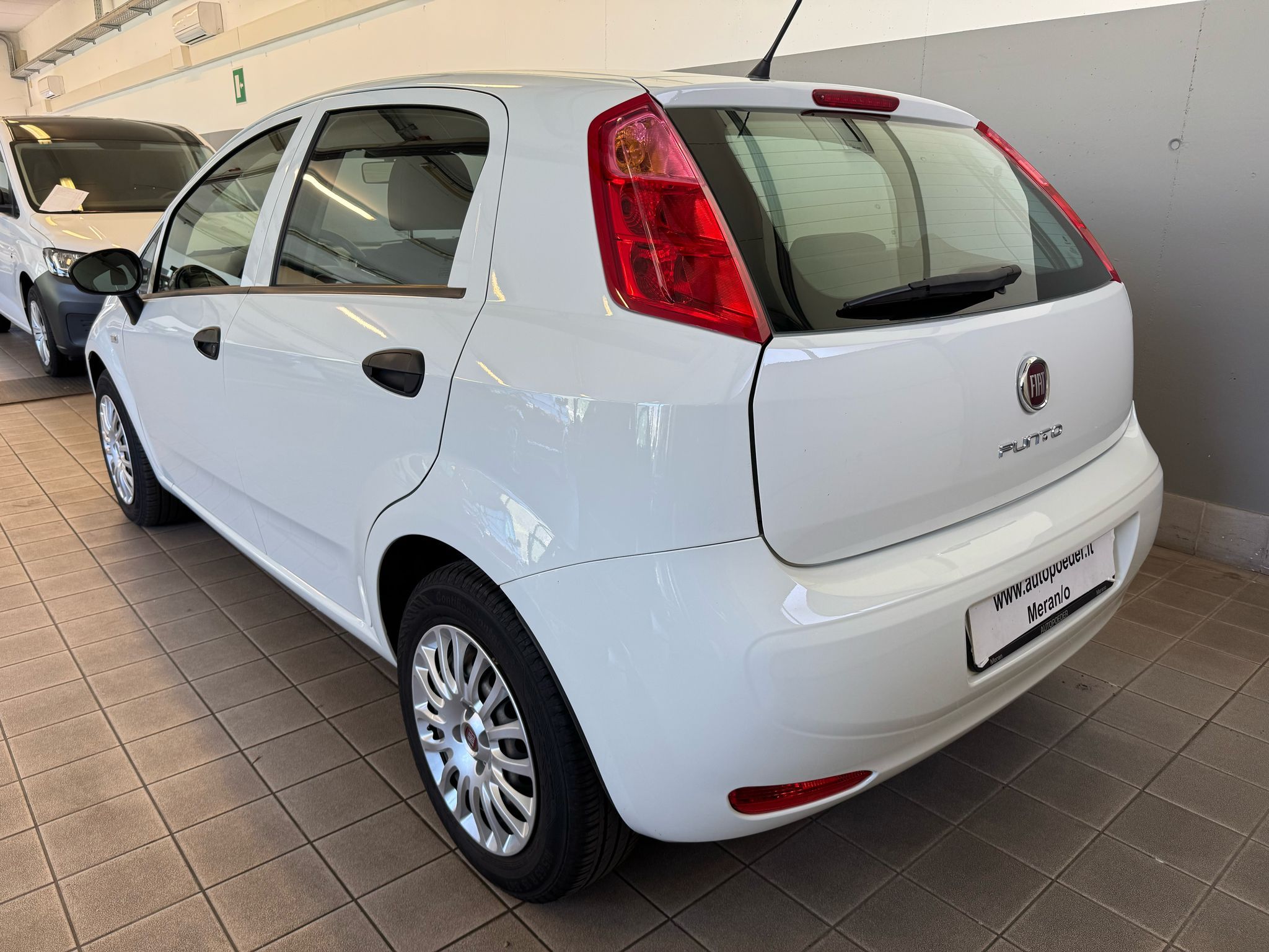 Fiat Punto 1.2 Weiss (4)
