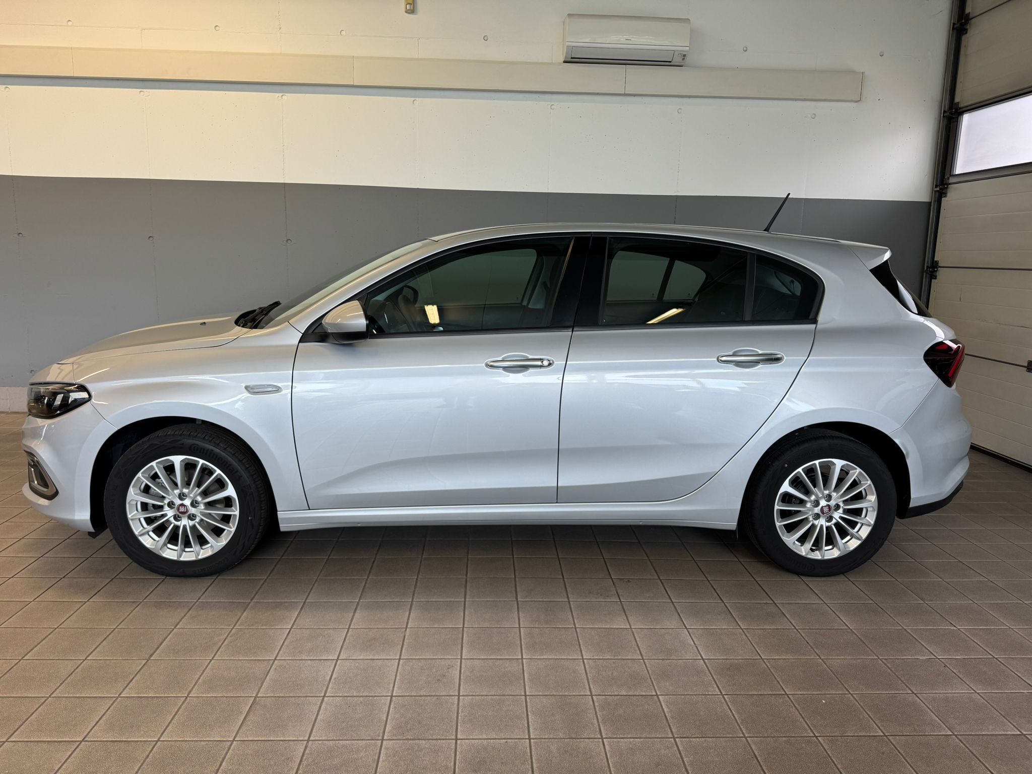 Fiat Tipo 1.3 MJT Silbertt (5)