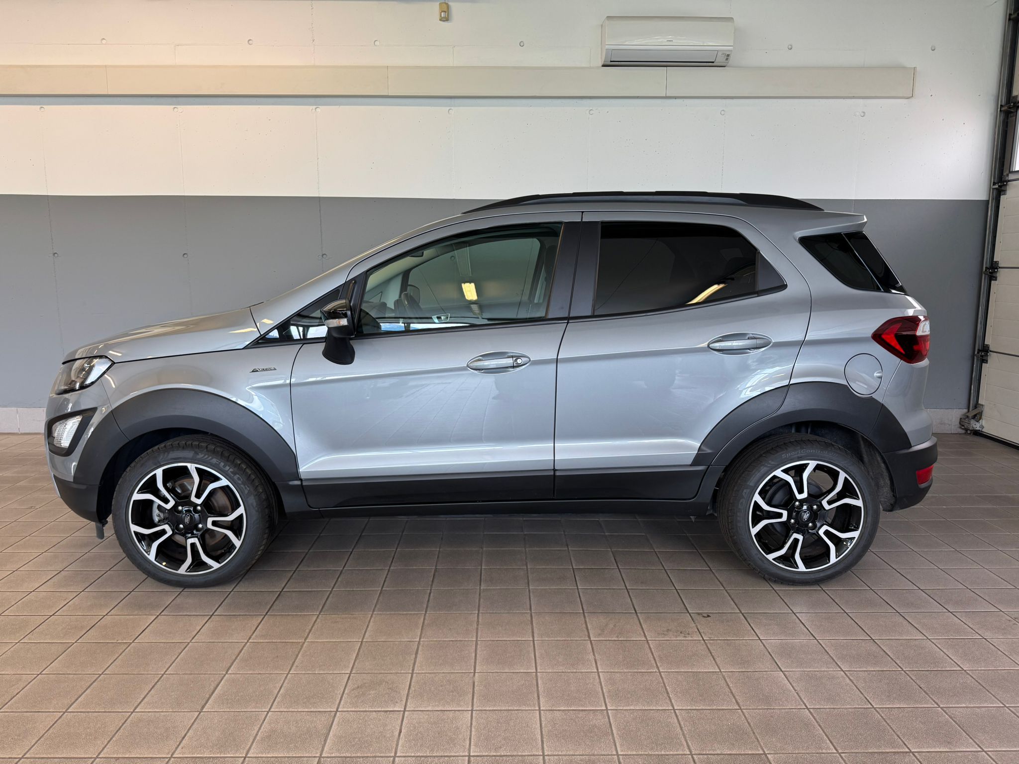 Ford EcoSport 1.0 Active silber (5)