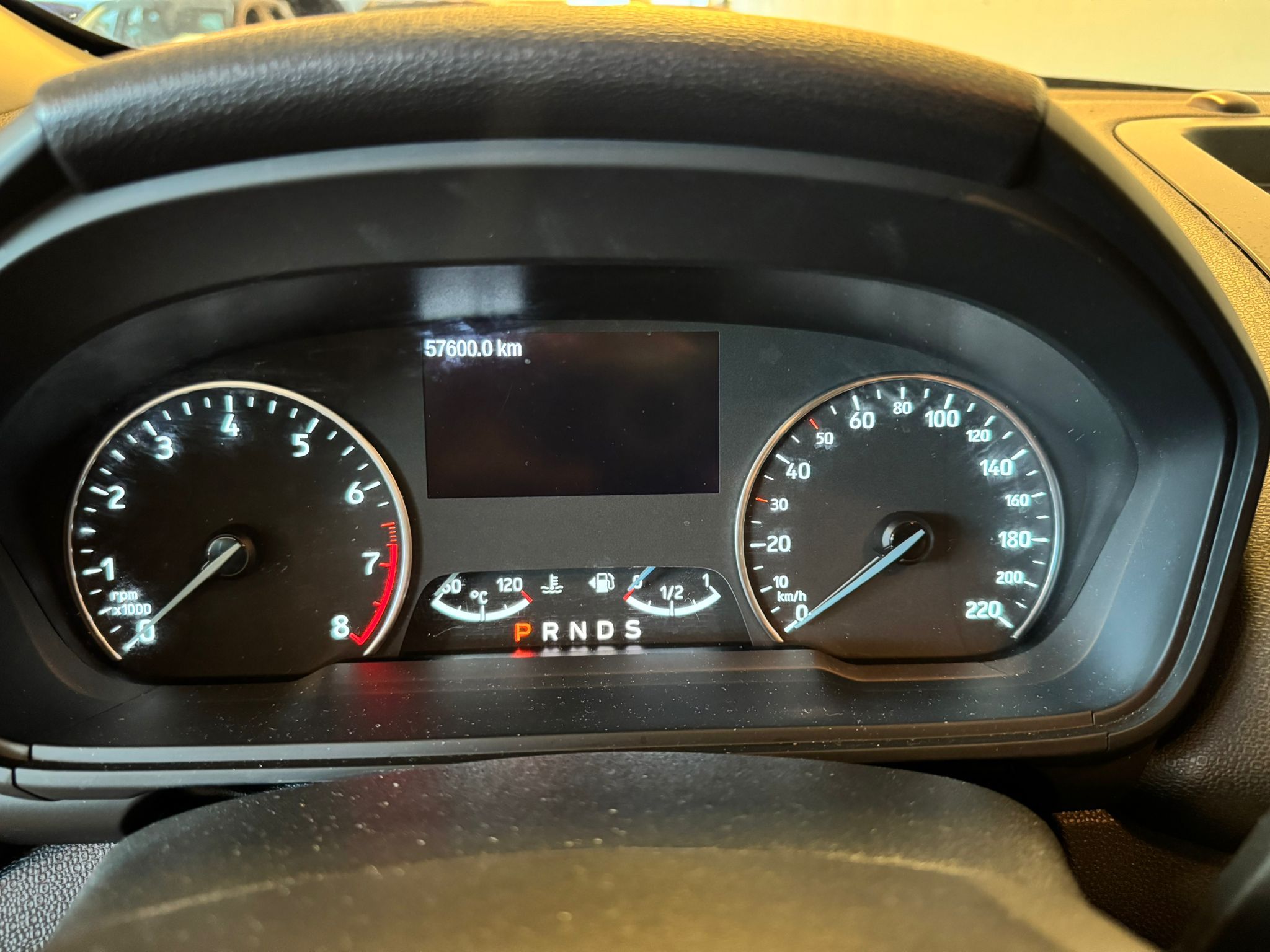 ford ecosport automatik weis ahk (9)