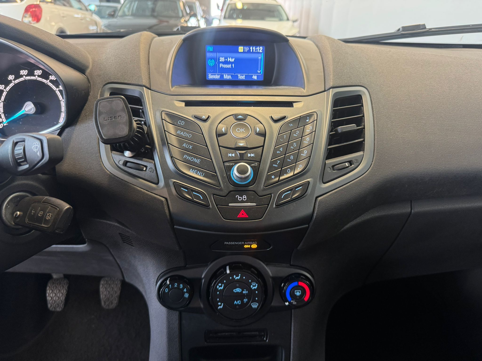 Ford Fiesta 1.2 2017 (10)