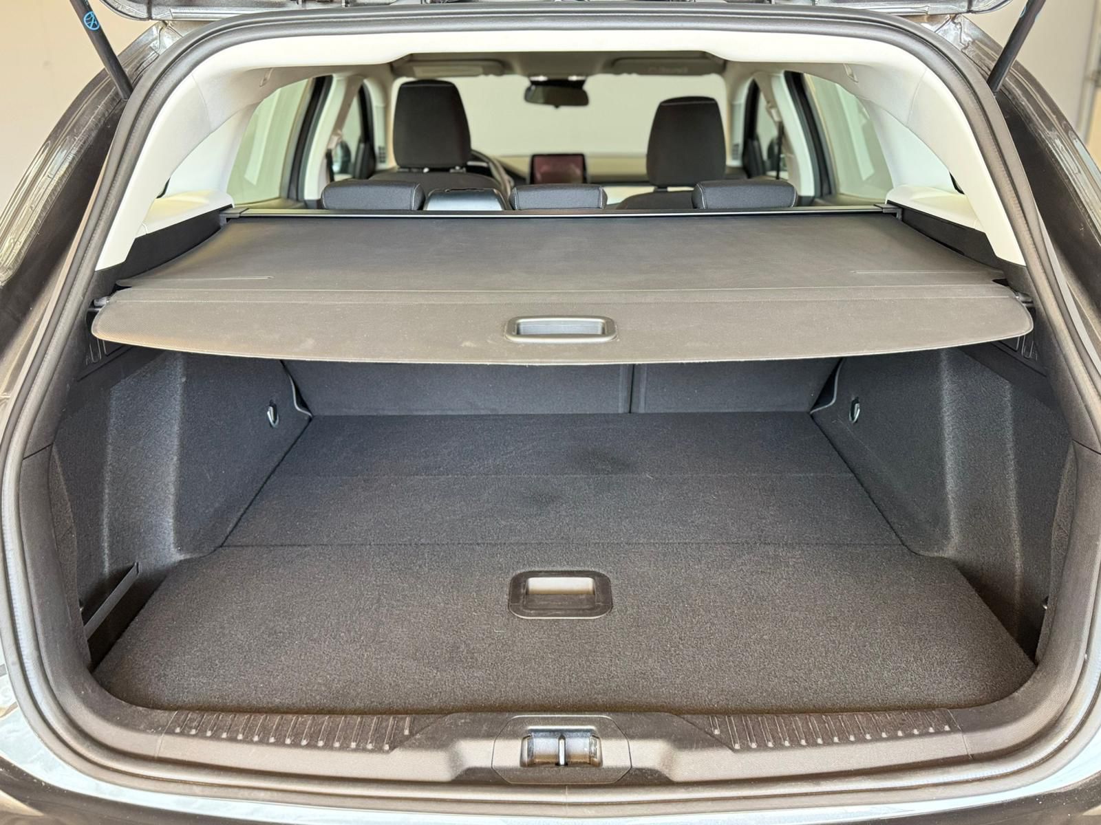 Ford Focus 1.5 38000km (16)