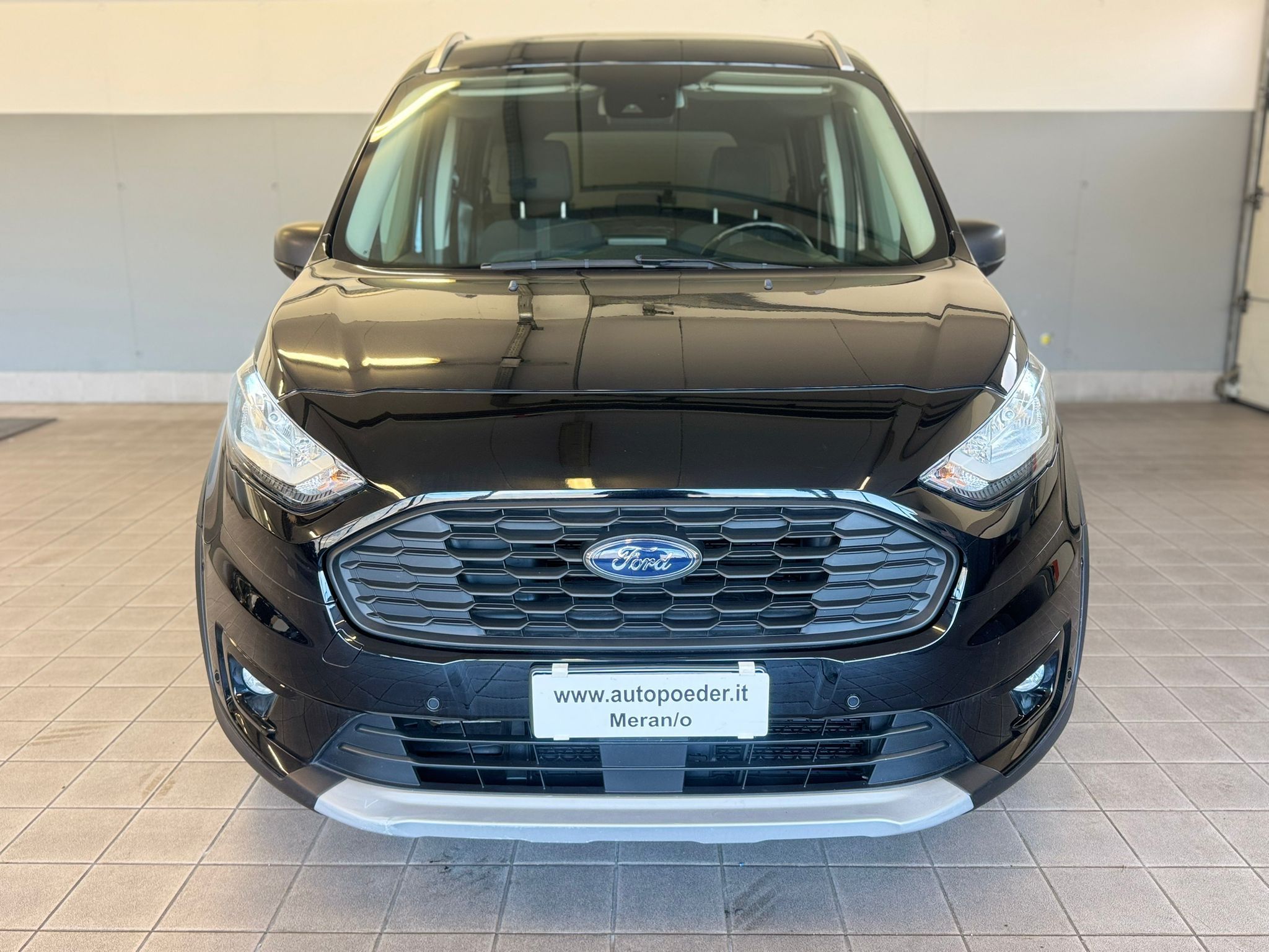 Ford Gran Tourneo 1.5 Active (5)